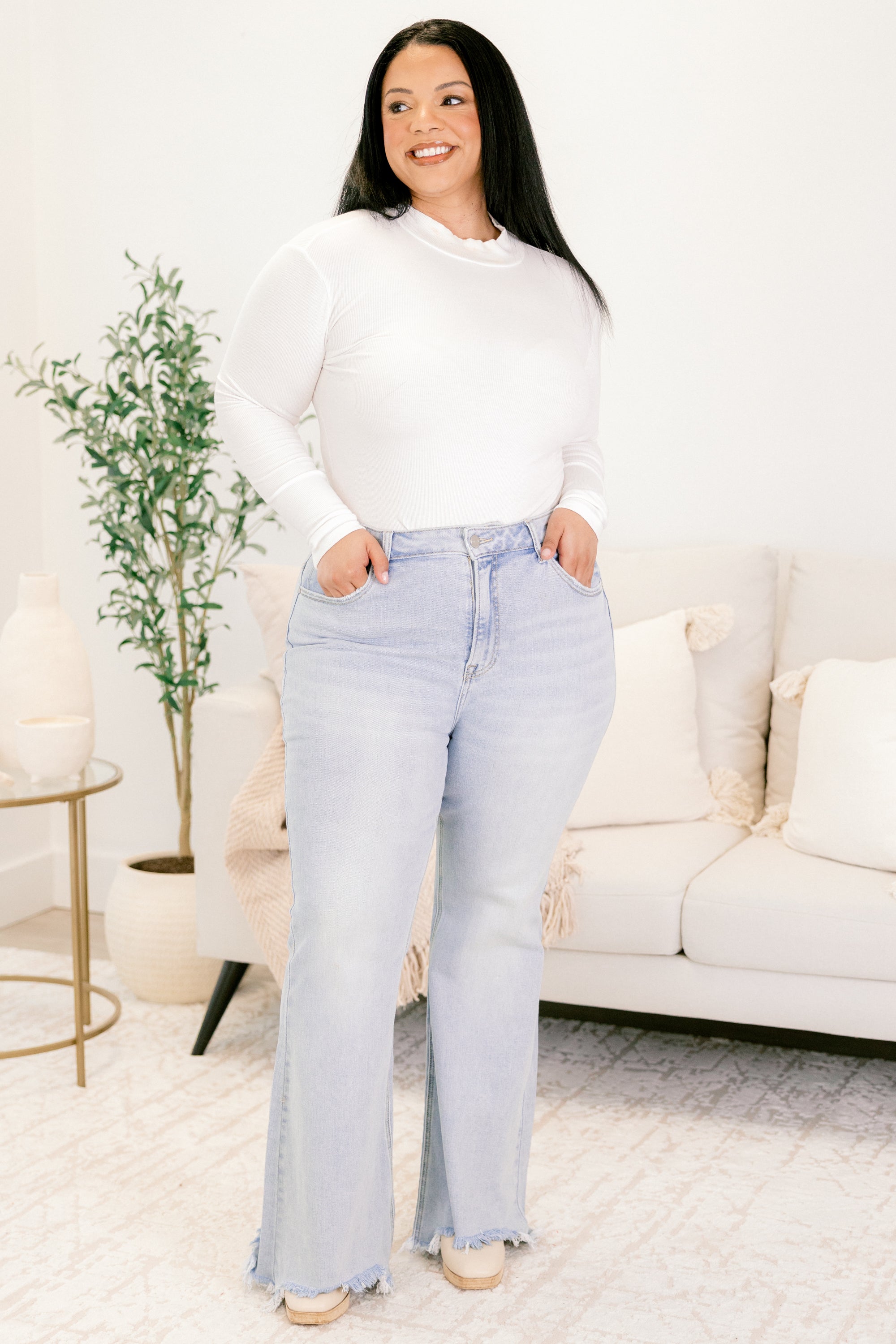 Set For The Holidays Jeans, Light Wash