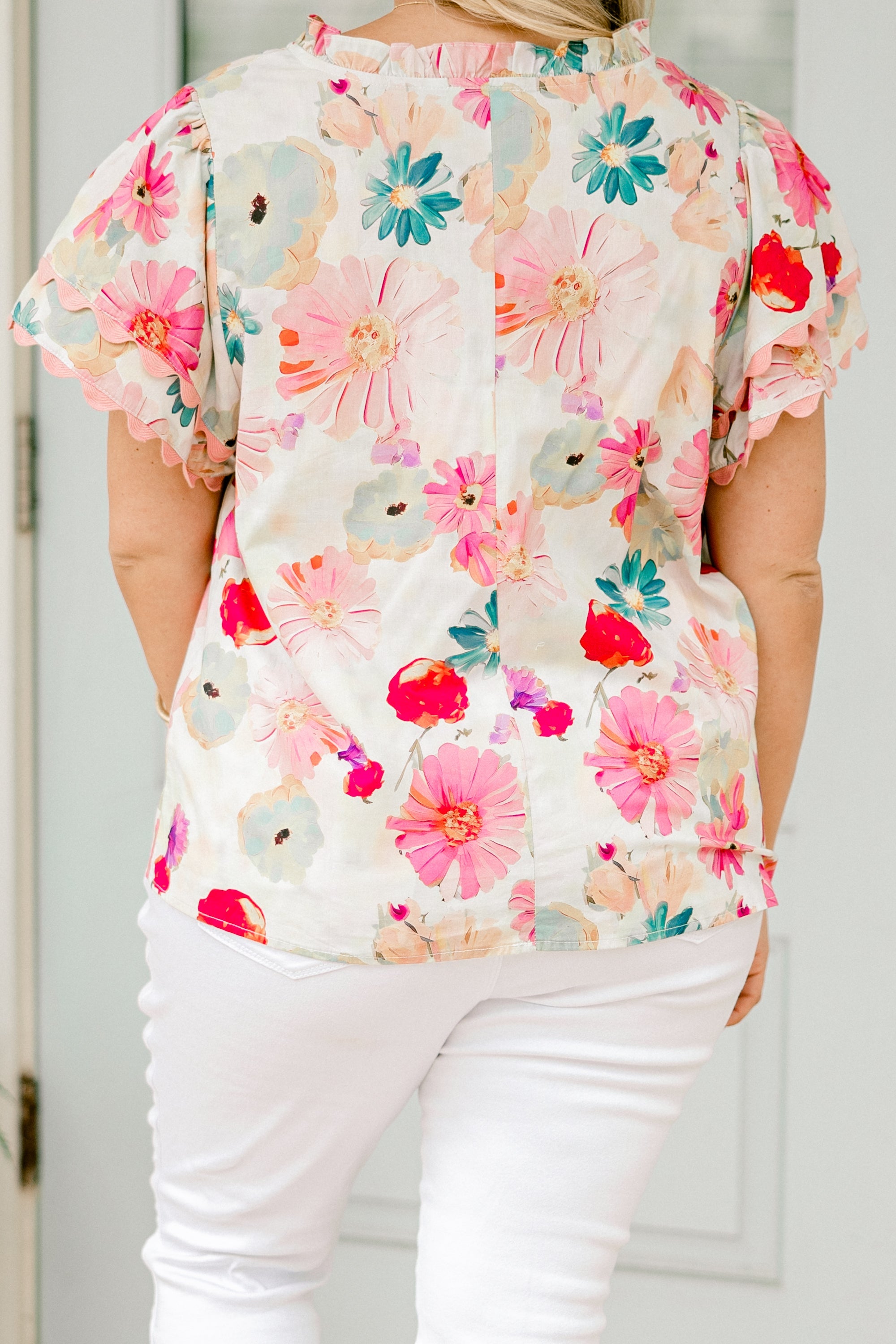 Setting The Scene Top, Ivory Multi