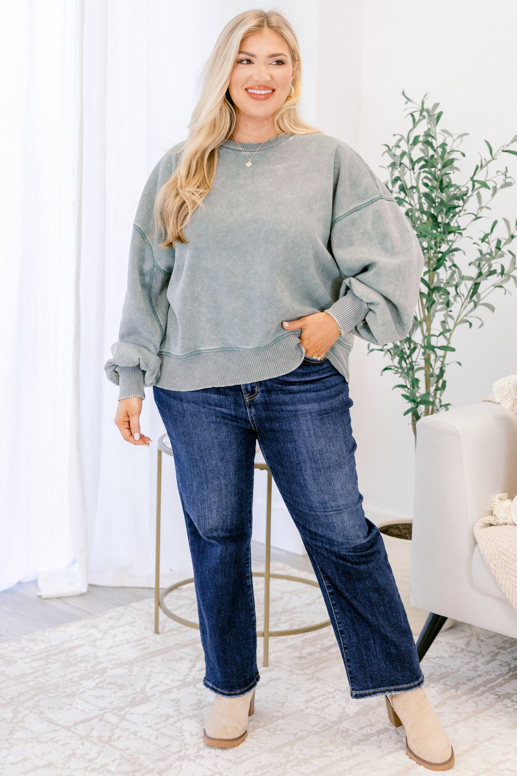 She Got Away Pullover, Ash Jade