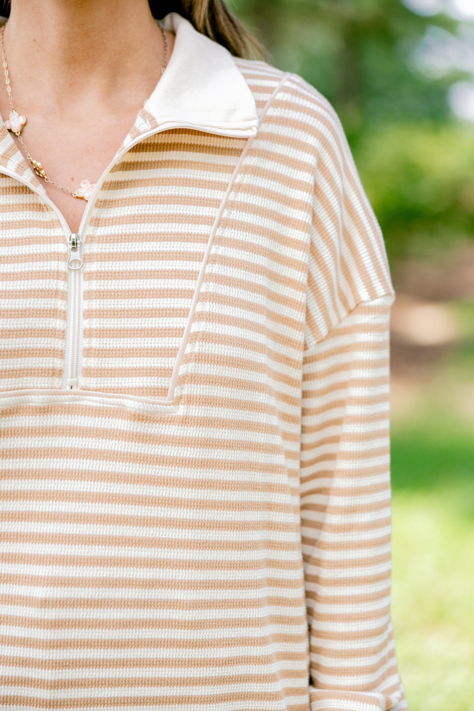 She's An Academic Pullover, Brown-Cream