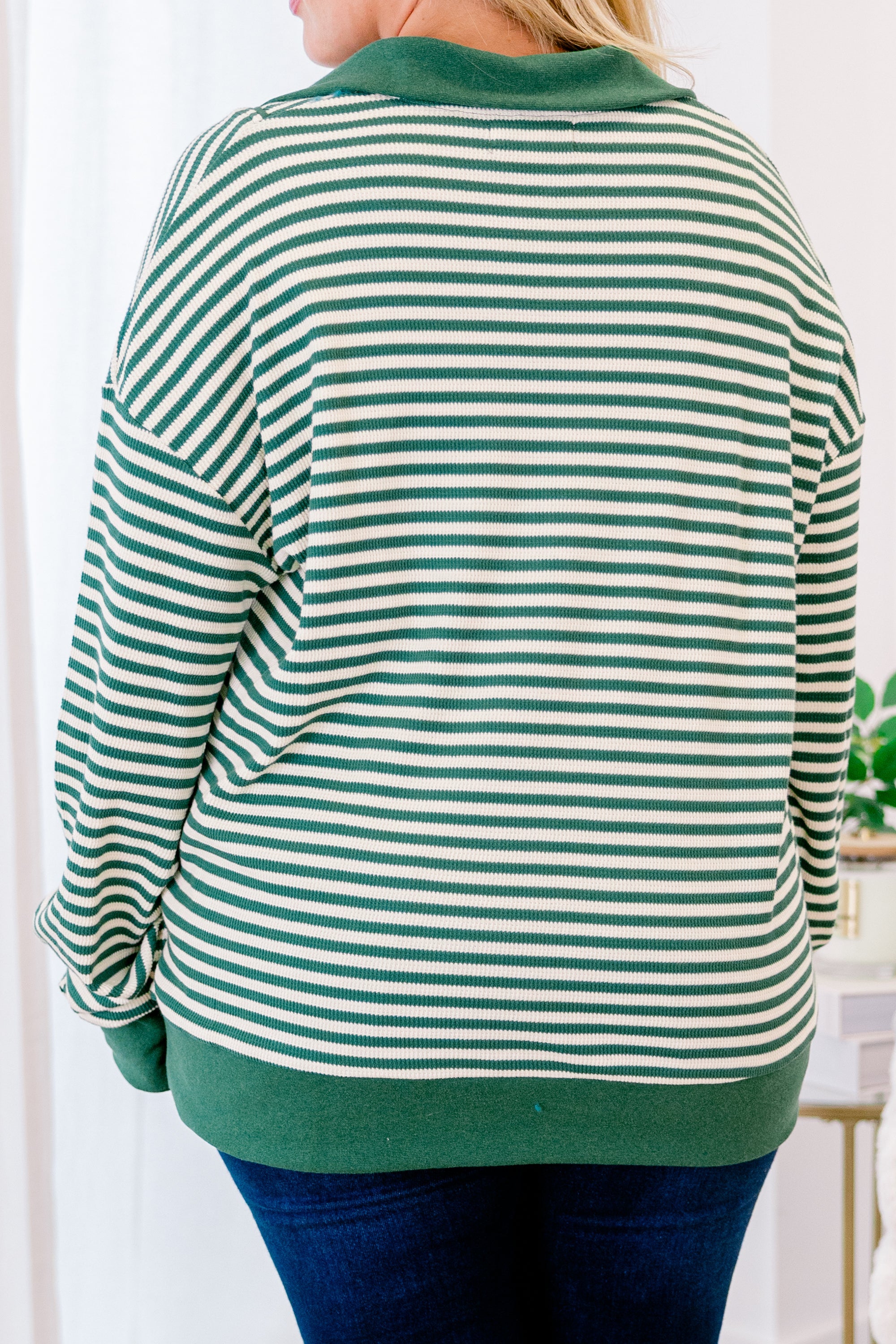 She's An Academic Pullover, Green