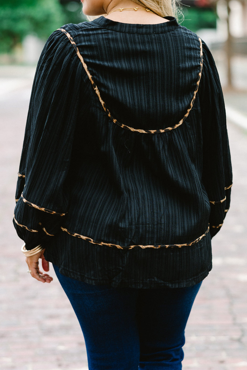Skip A Beat Top, Black