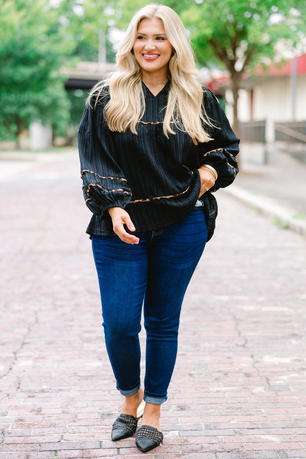 Skip A Beat Top, Black