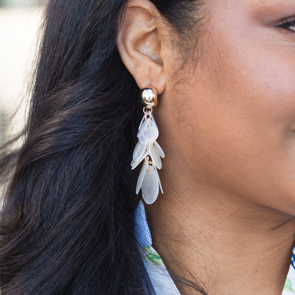 Soft Horizon Earrings, Cream
