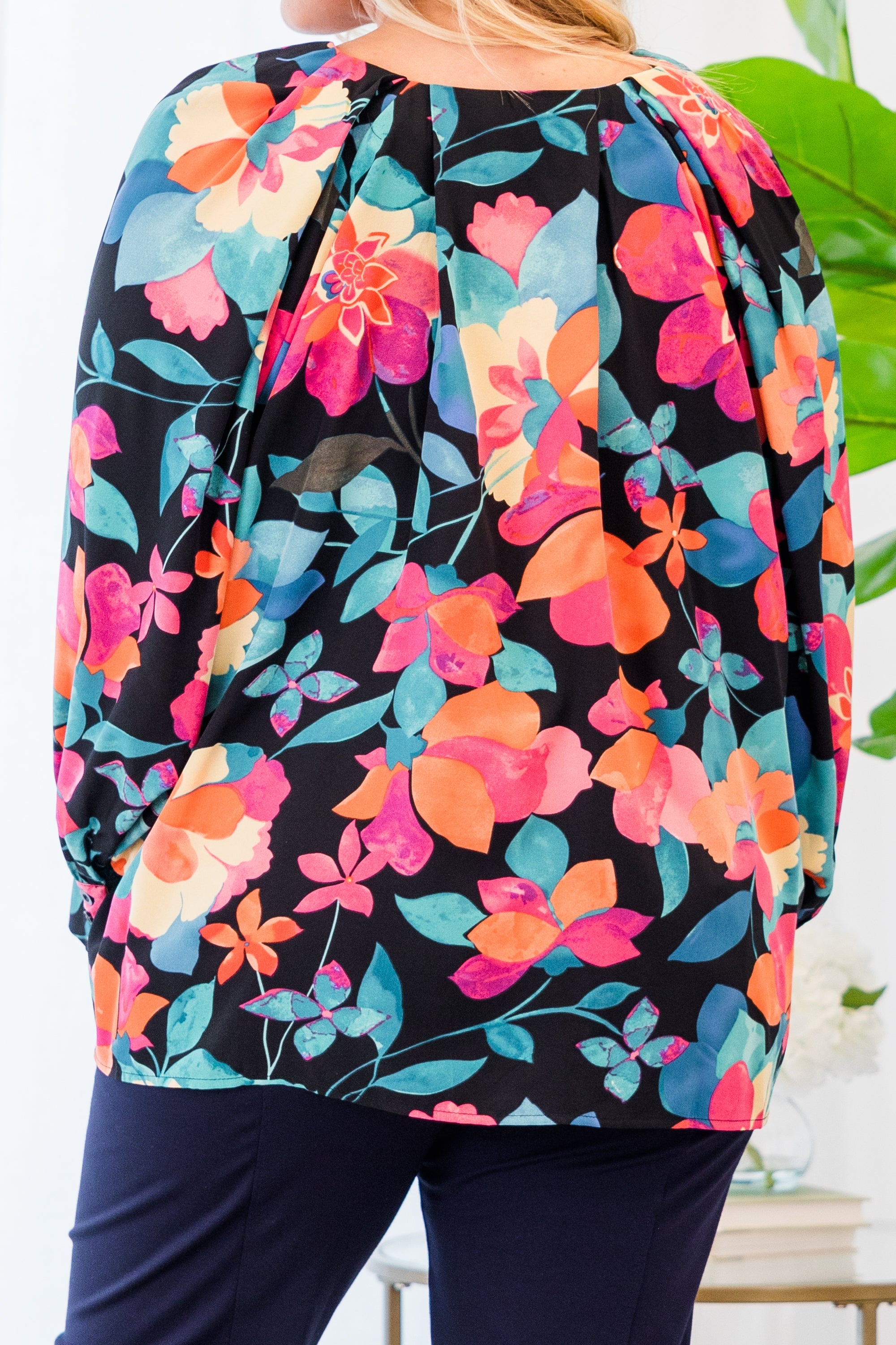 Southern Sweetness Top, Black-Multi