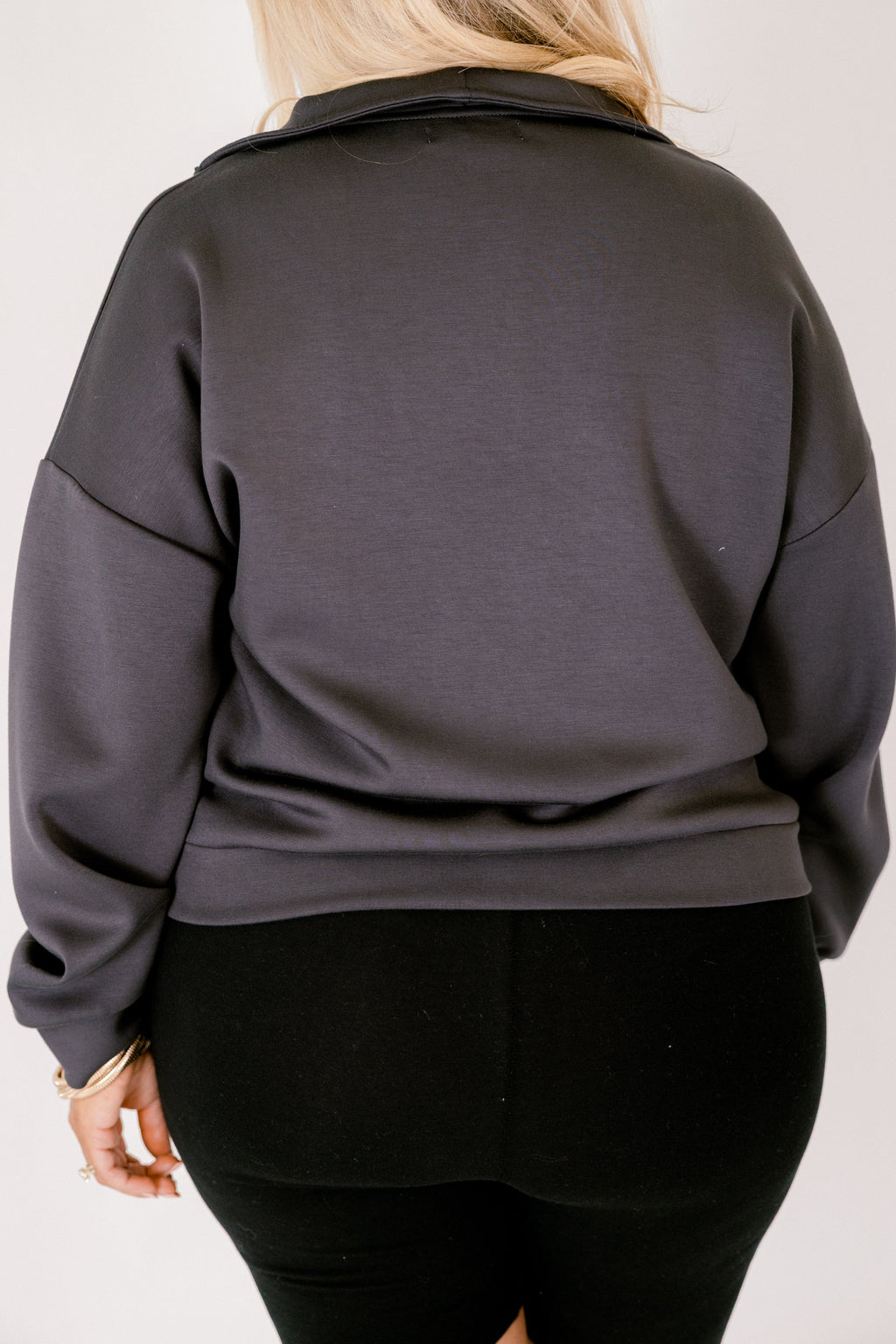 Sporty Chic Pullover, Charcoal