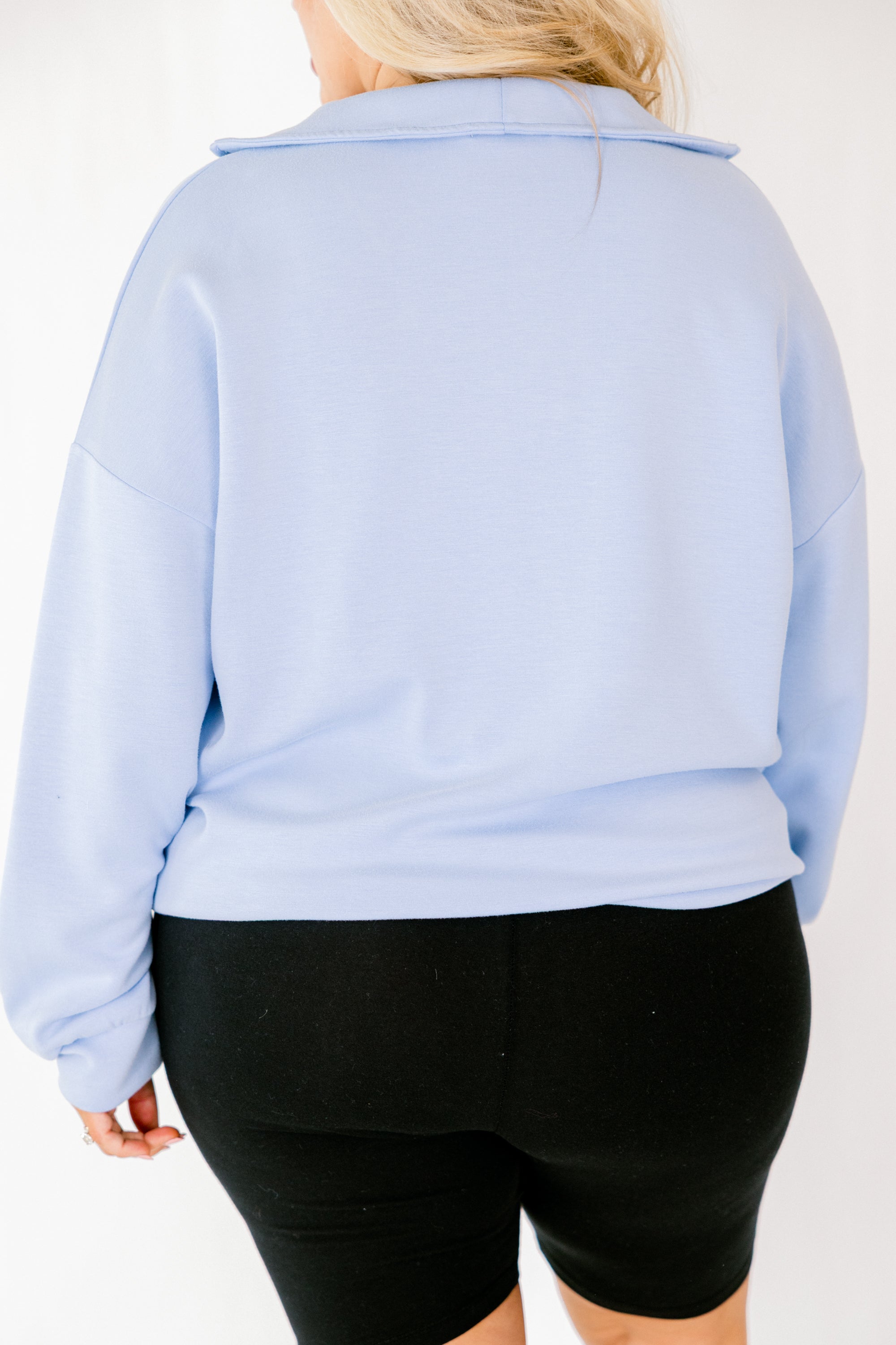 Sporty Chic Pullover, Dusty Blue