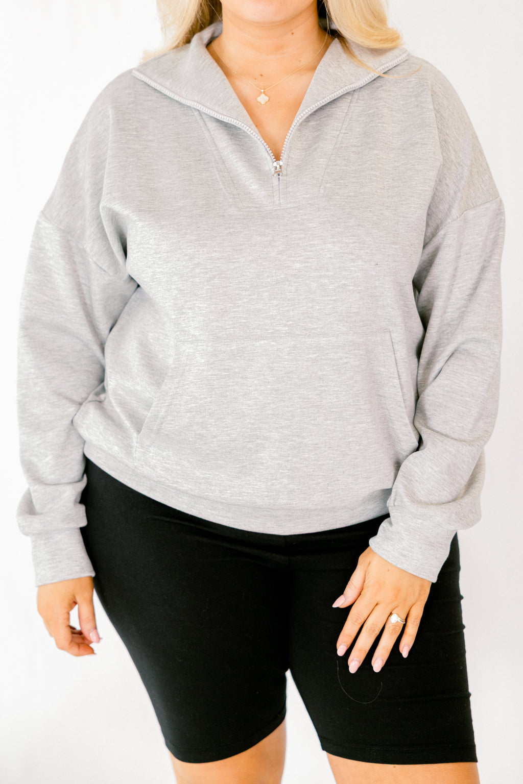 Sporty Chic Pullover, Gray