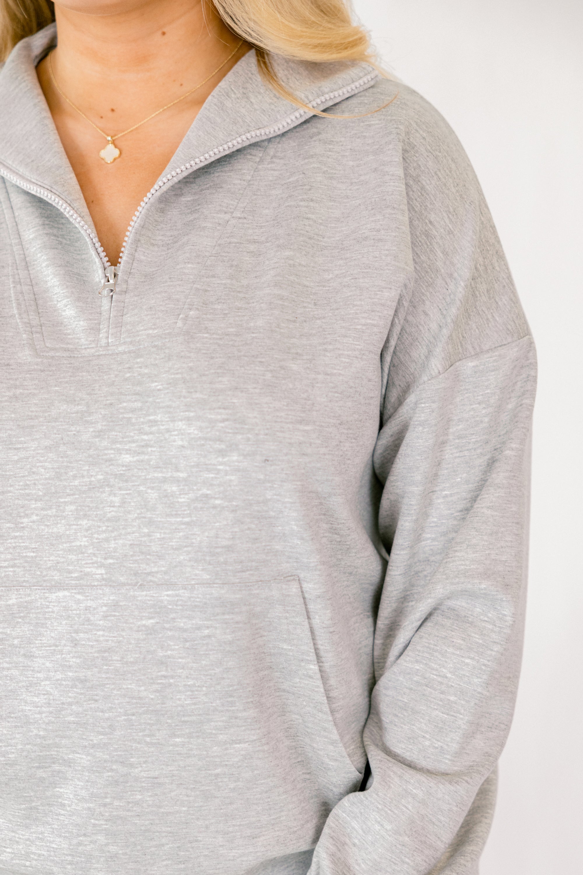 Sporty Chic Pullover, Gray