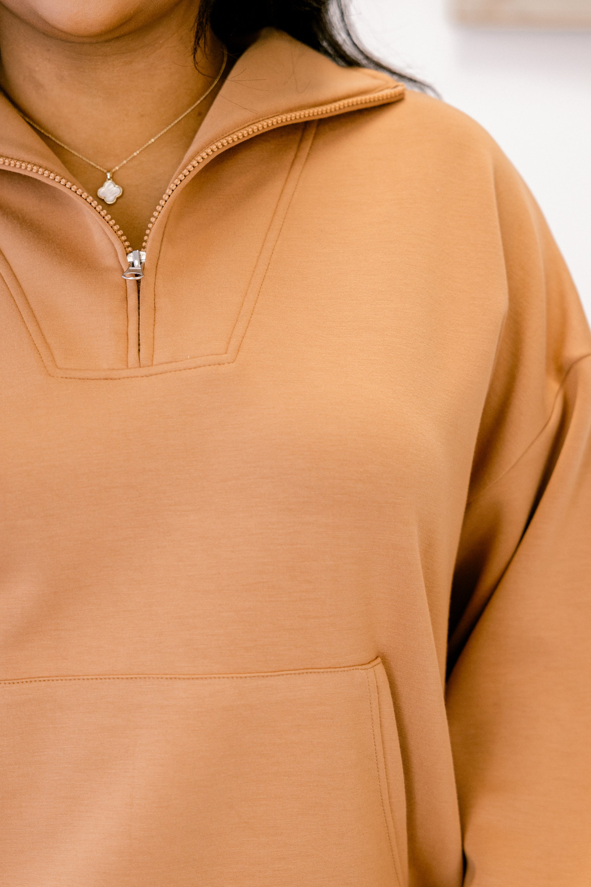 Sporty Chic Pullover, Khaki