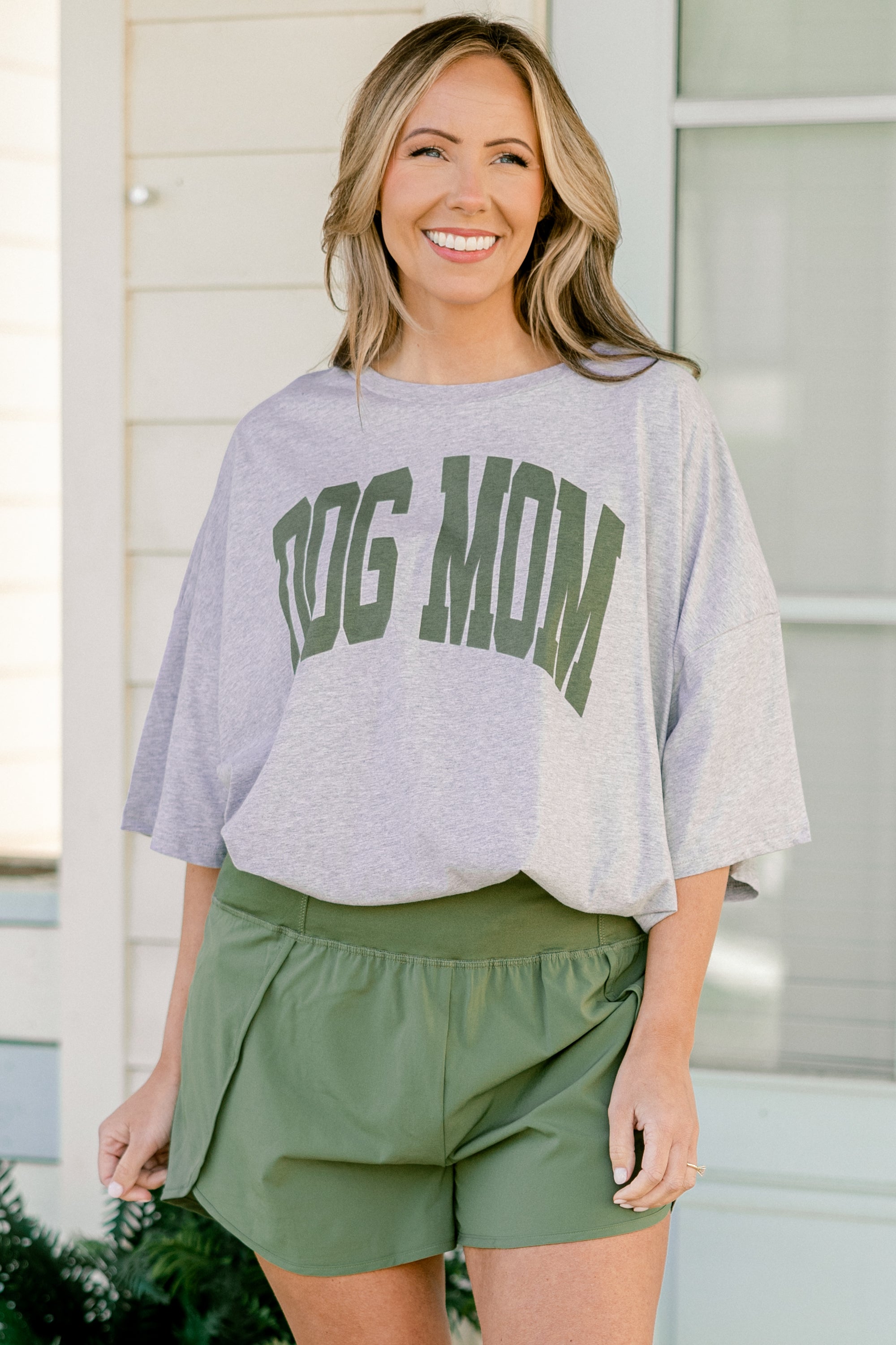 Sporty Chic Short, Light Olive