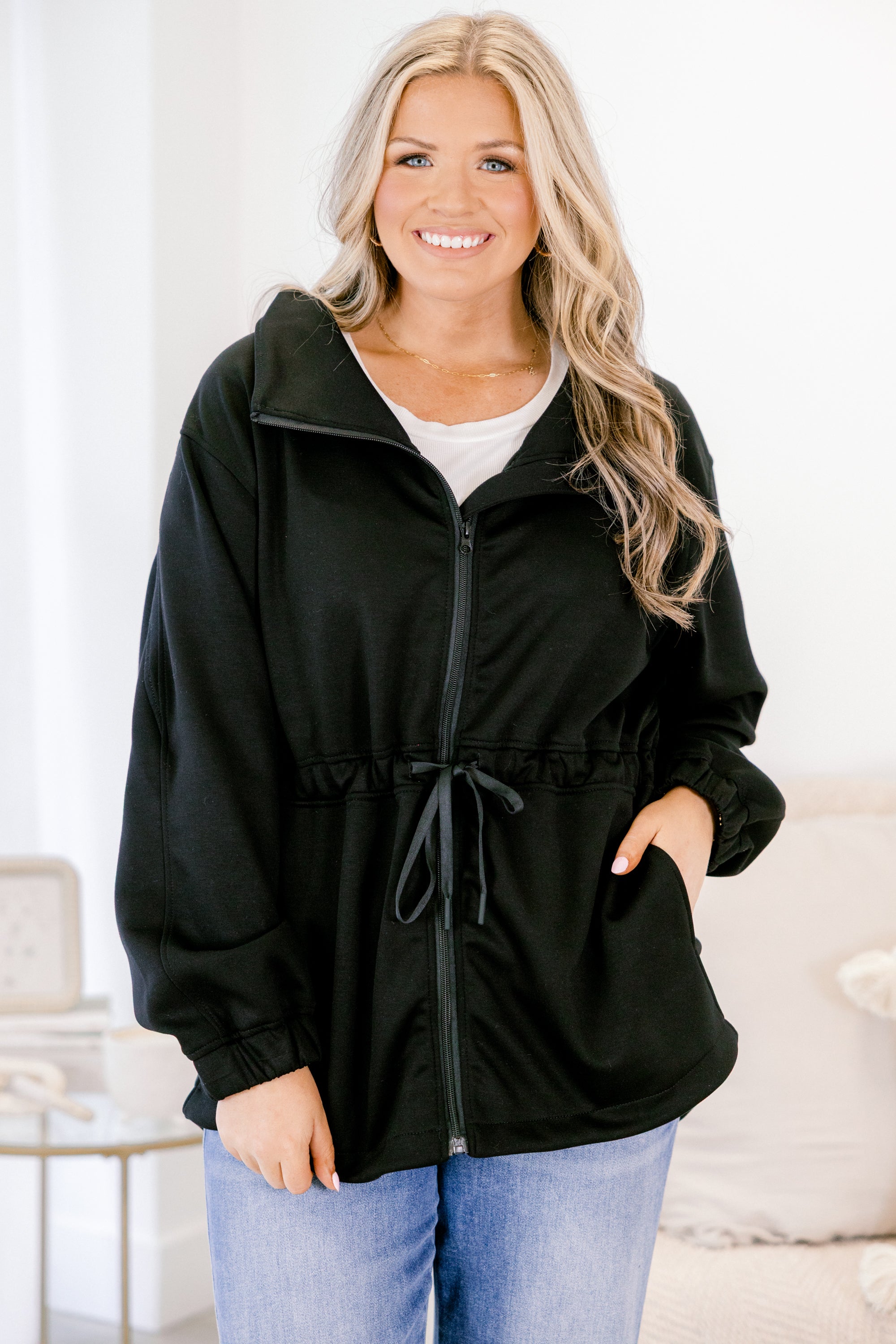 Step Up Jacket, Black
