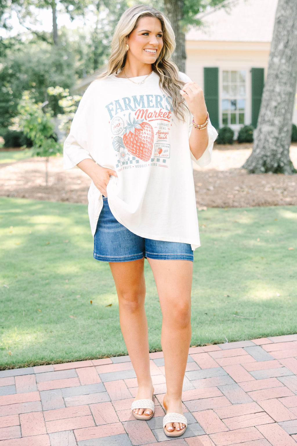 Strawberry Season Boyfriend Tee, Ivory