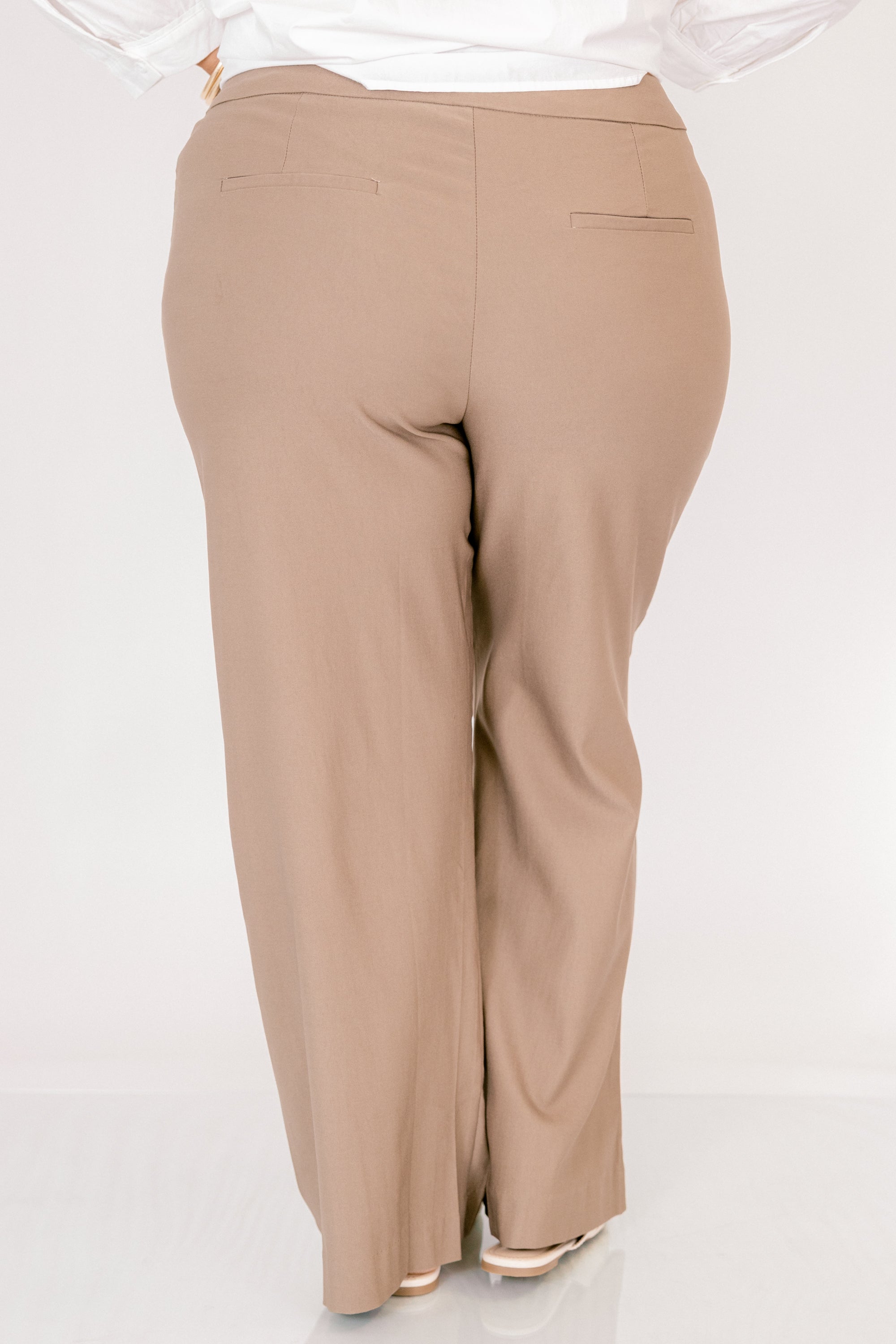 Strive For Excellence Pants, Mushroom