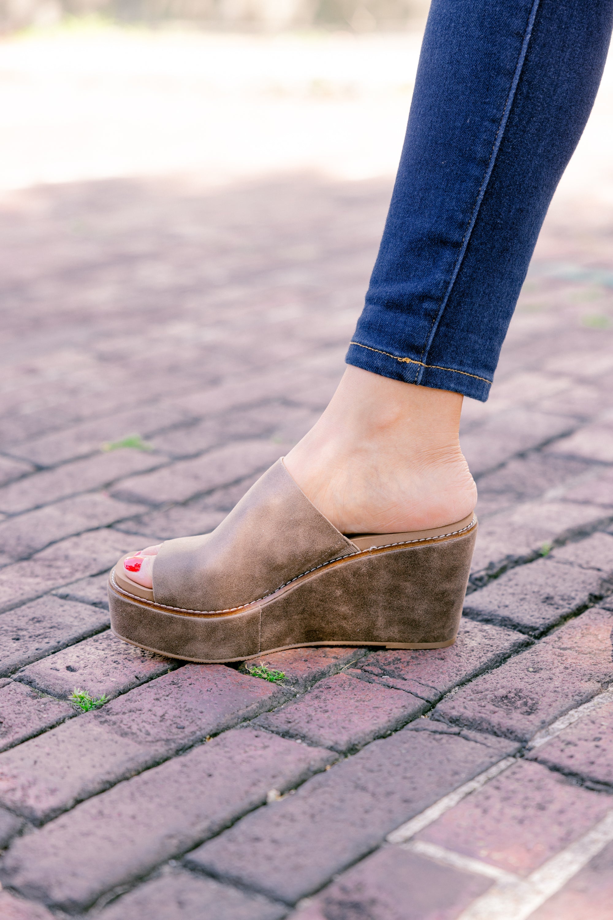 Corky's: Sugar Coat It Wedges, Tan