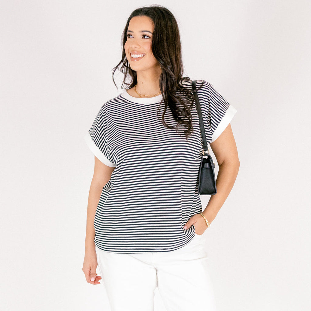 Sunday Stroll Tee, White/Black