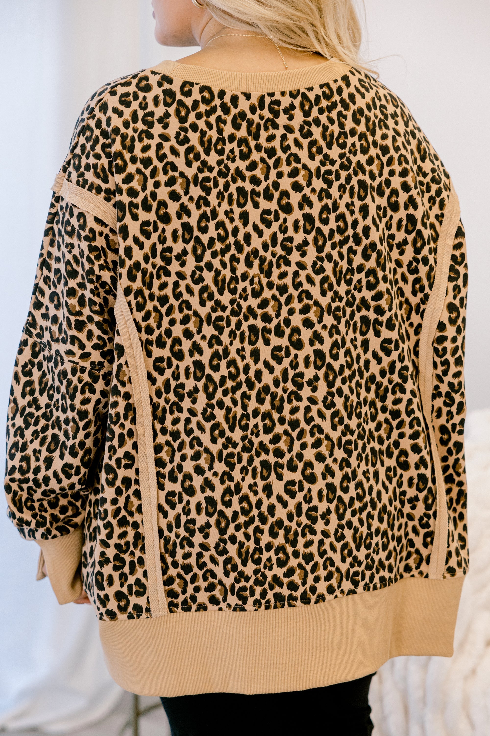 Sunset Glow Pullover, Leopard