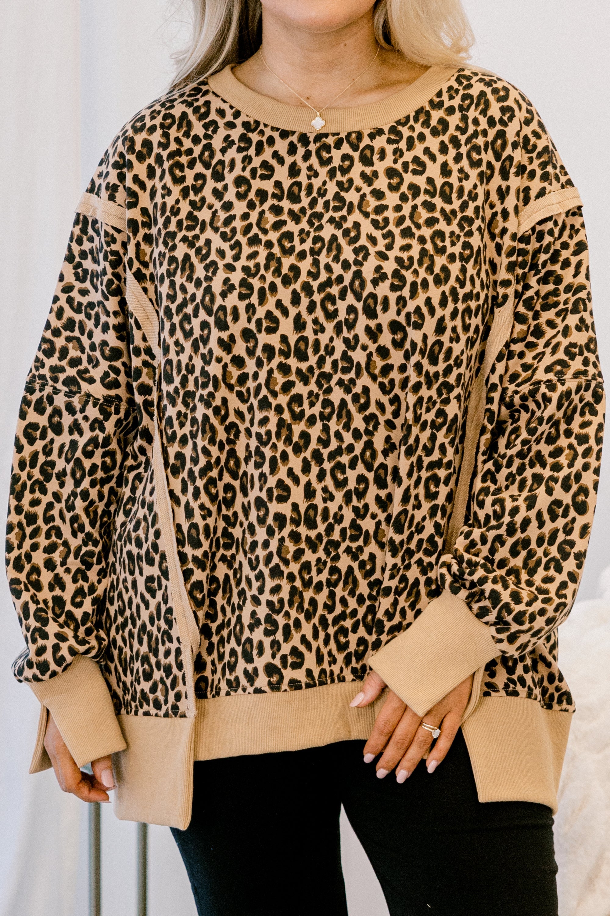 Sunset Glow Pullover, Leopard