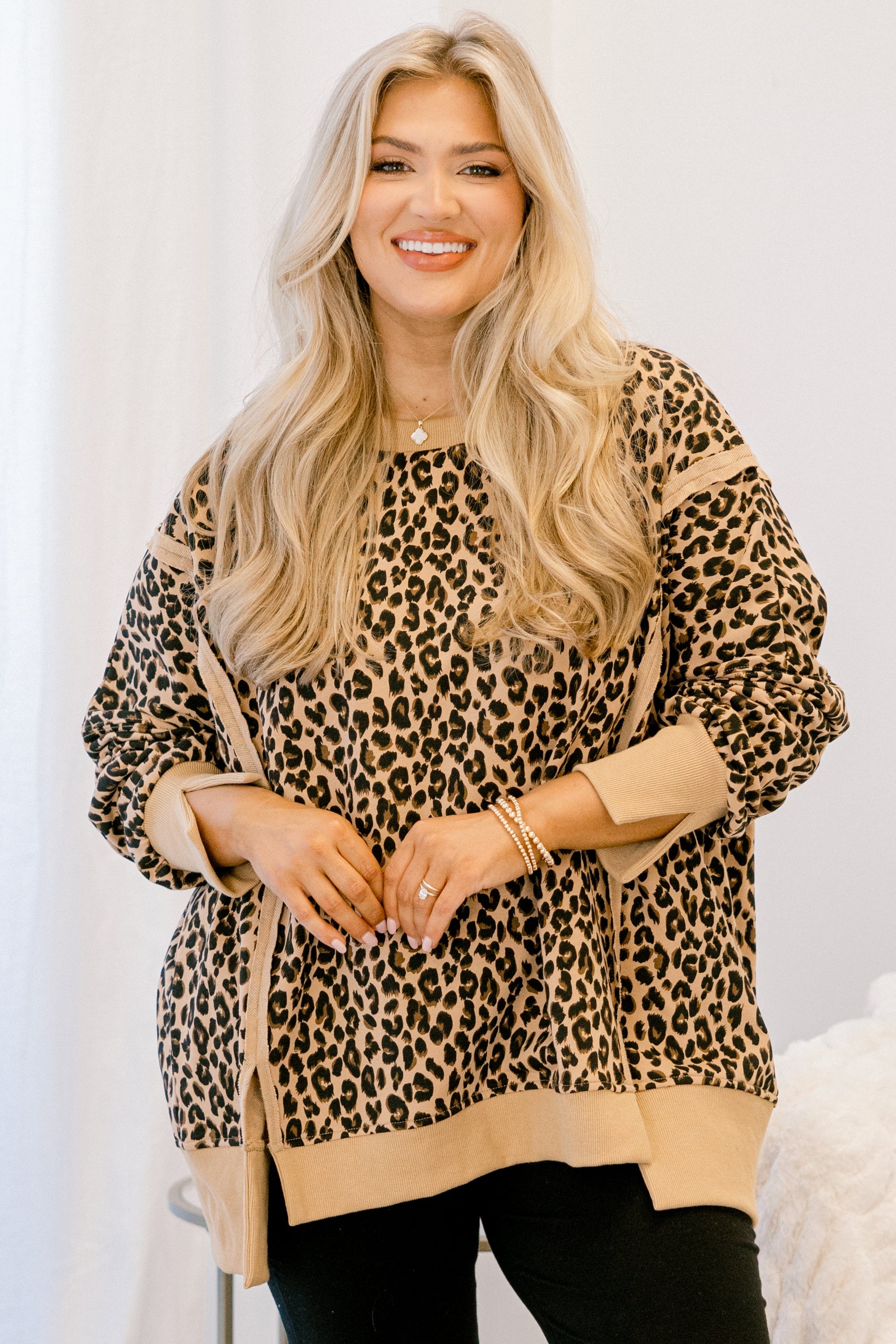 Sunset Glow Pullover, Leopard