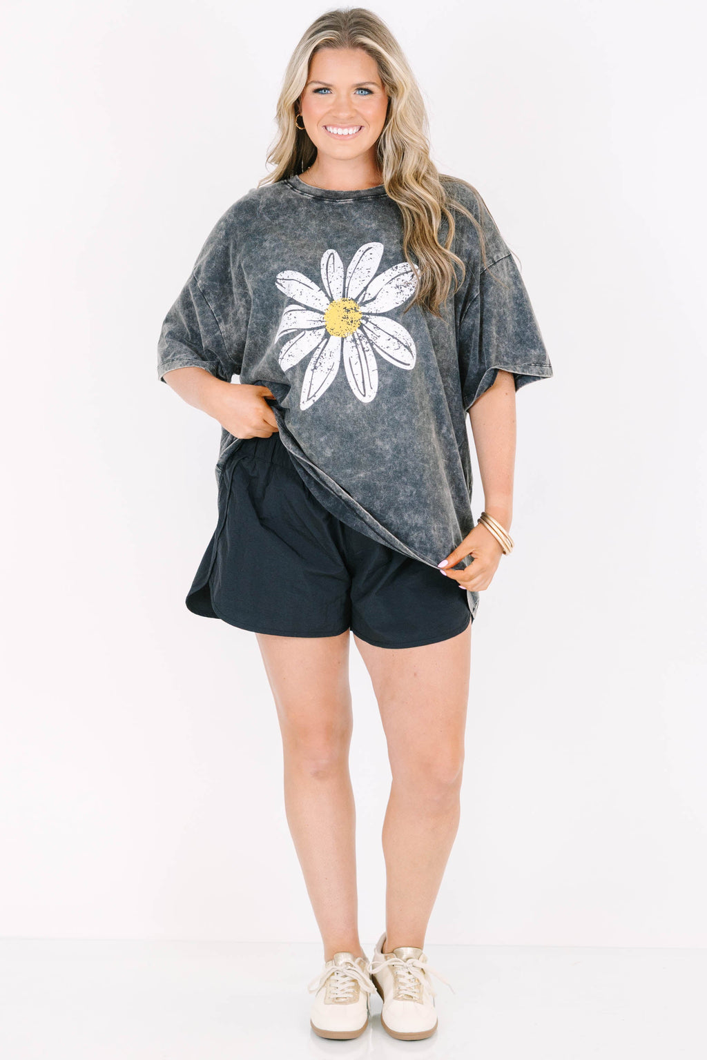Sweet Daisies Acid Wash Relaxed Tee, Black