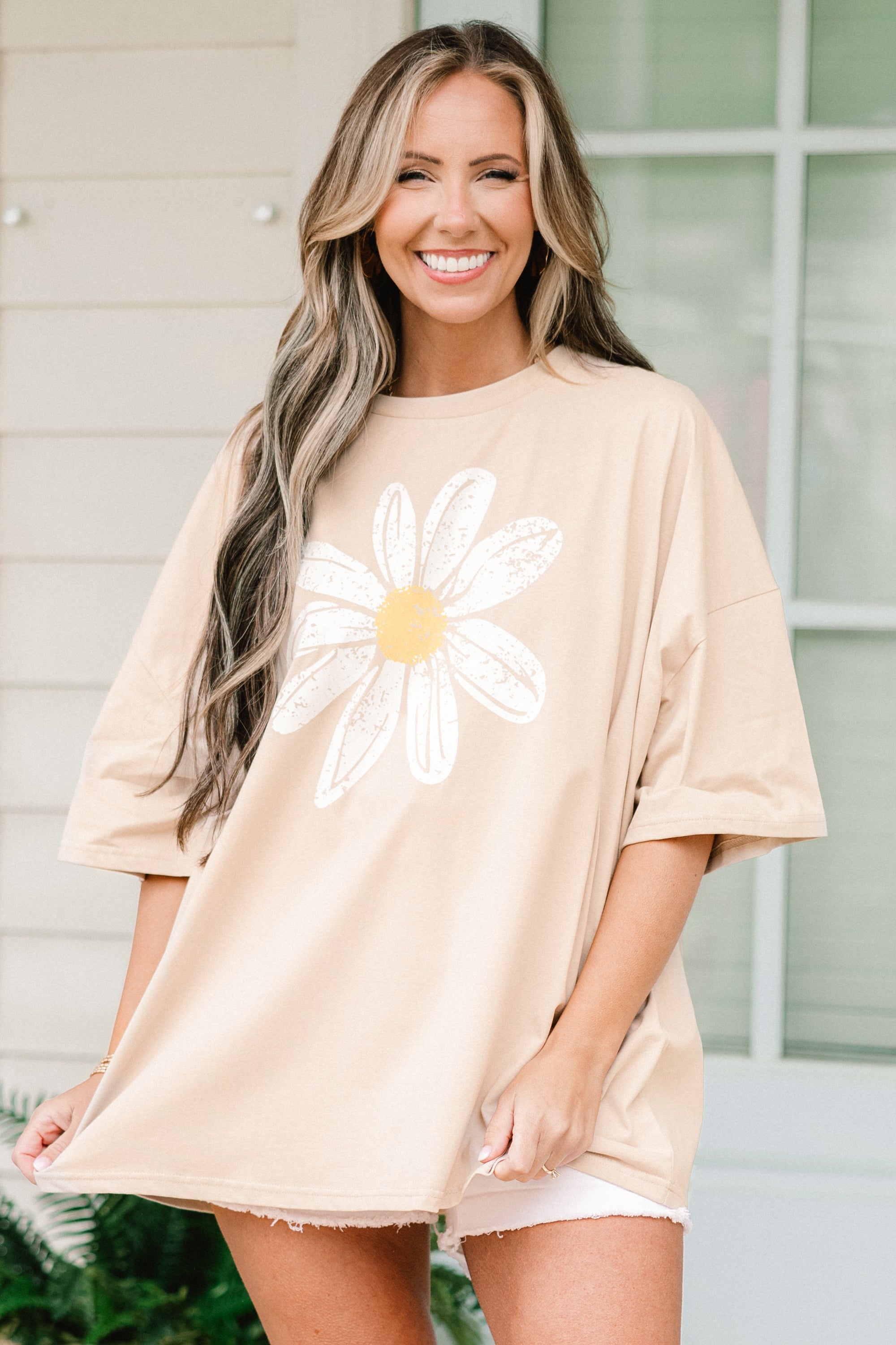 Sweet Daisies Boyfriend Tee, Light Mocha