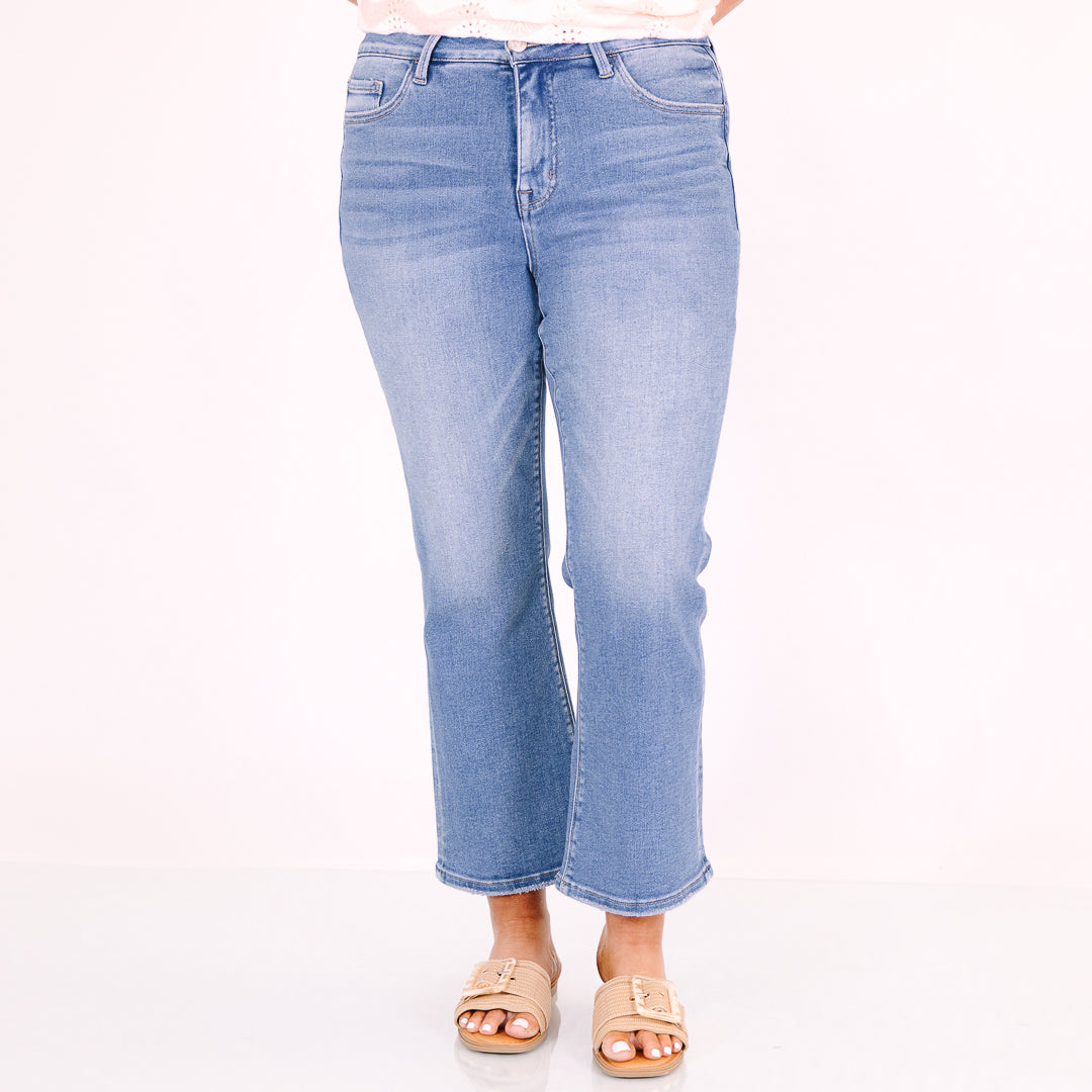 Telling The Tale Jeans, Medium Wash