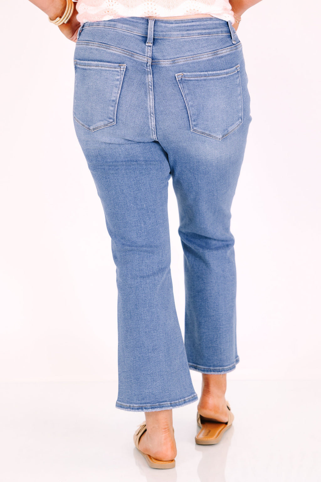 Telling The Tale Jeans, Medium Wash