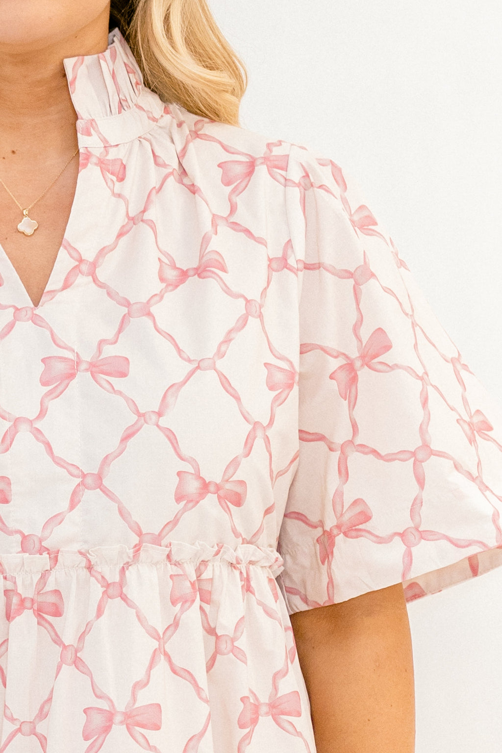 The Edge Dress, Bow