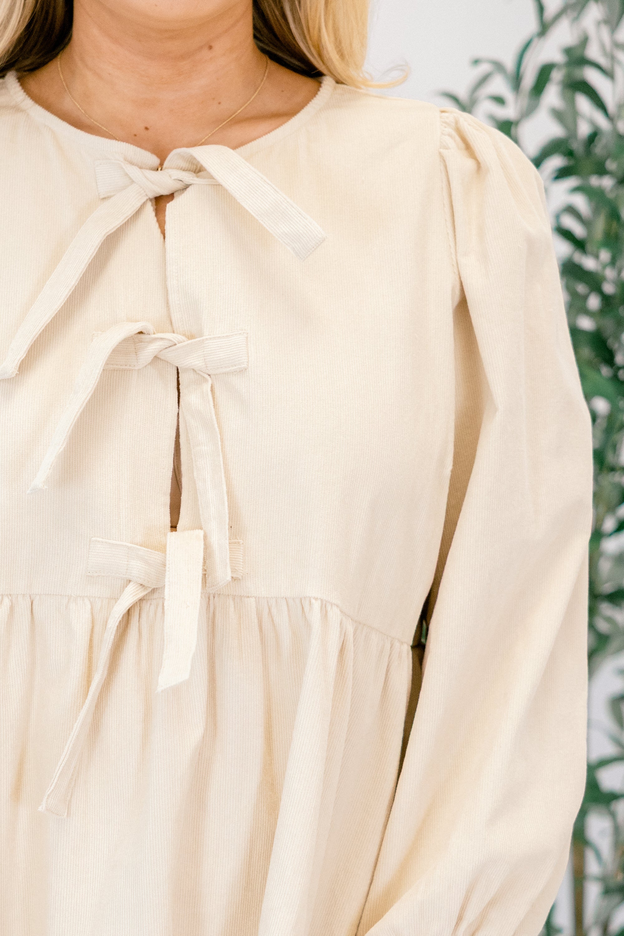The Way She Blooms Dress, Cream