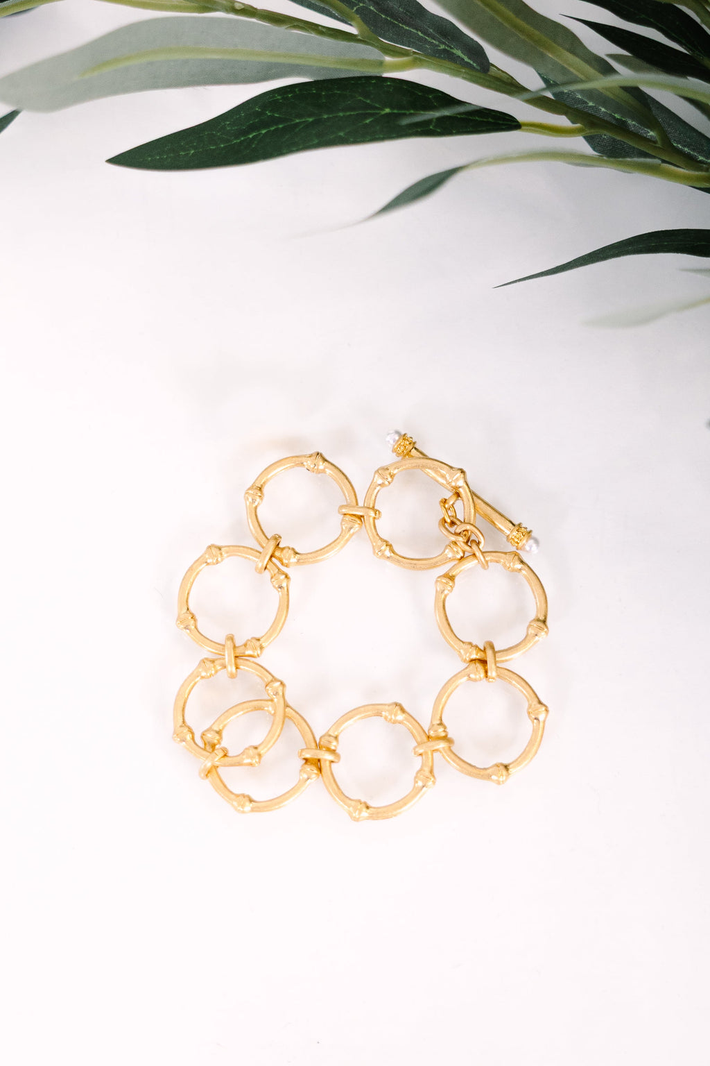 Timeless Touch Bracelet, Gold