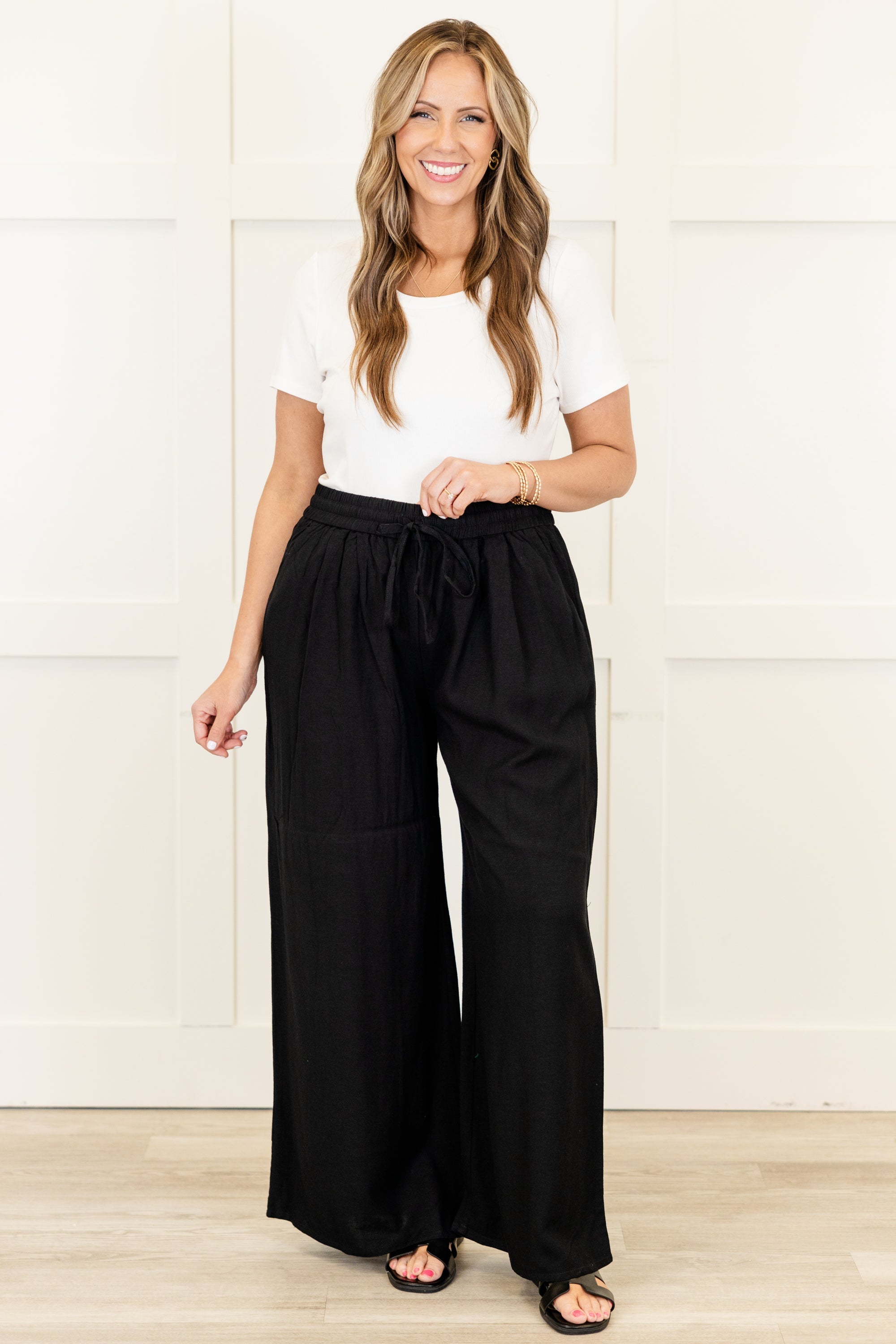 Villa Views Pants, Black