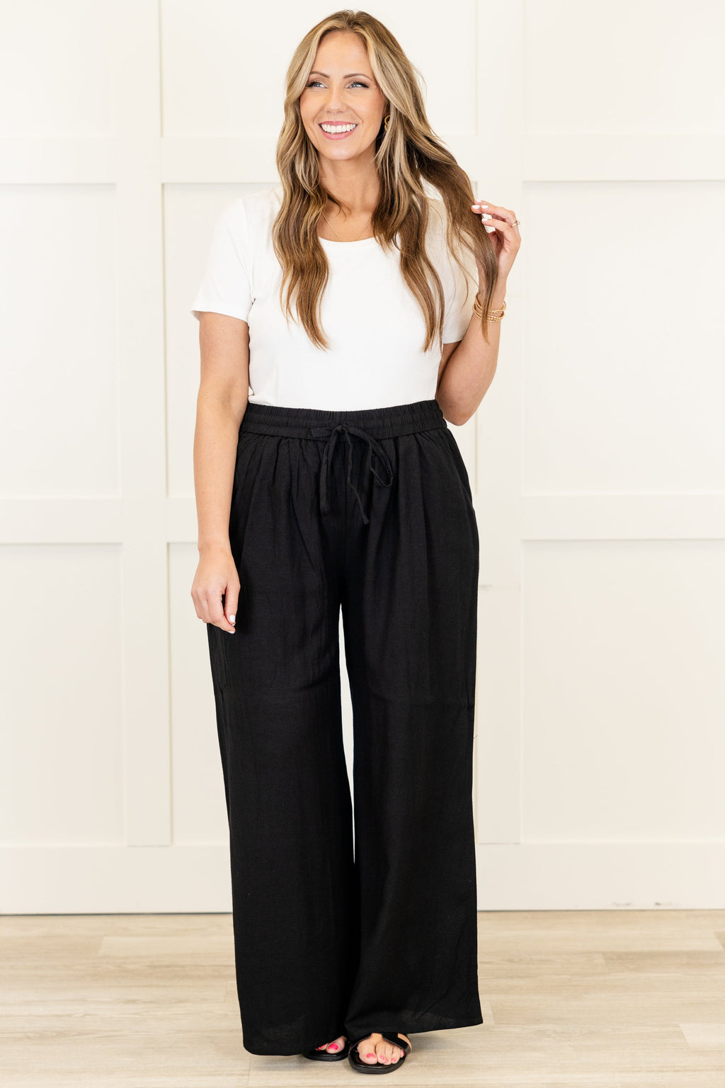Villa Views Pants, Black