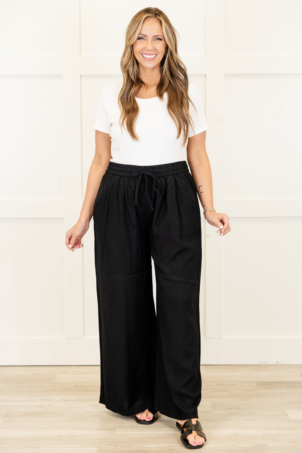 Villa Views Pants, Black