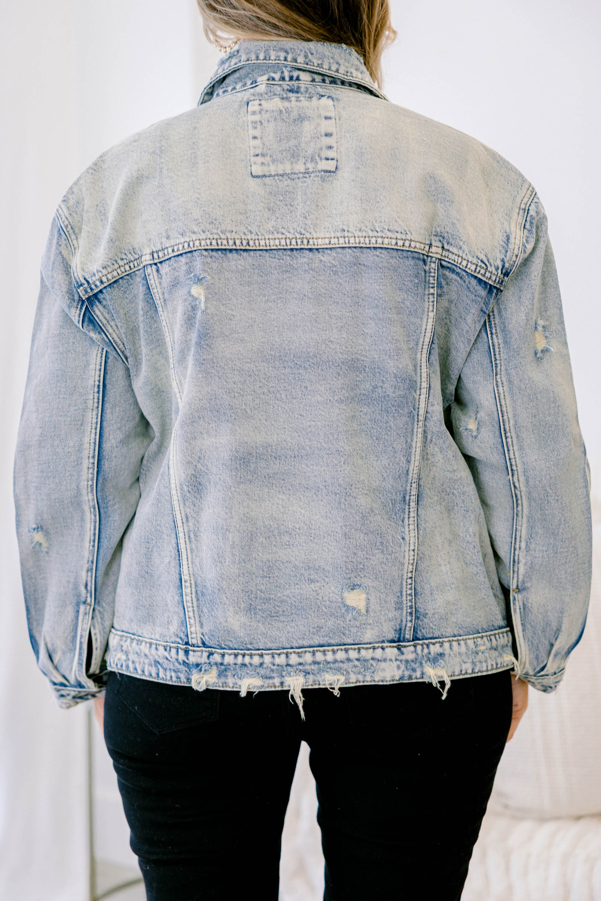 Vividly Dreaming Jacket, Light Wash