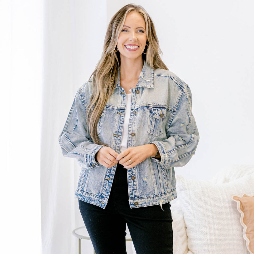 Vividly Dreaming Jacket, Light Wash