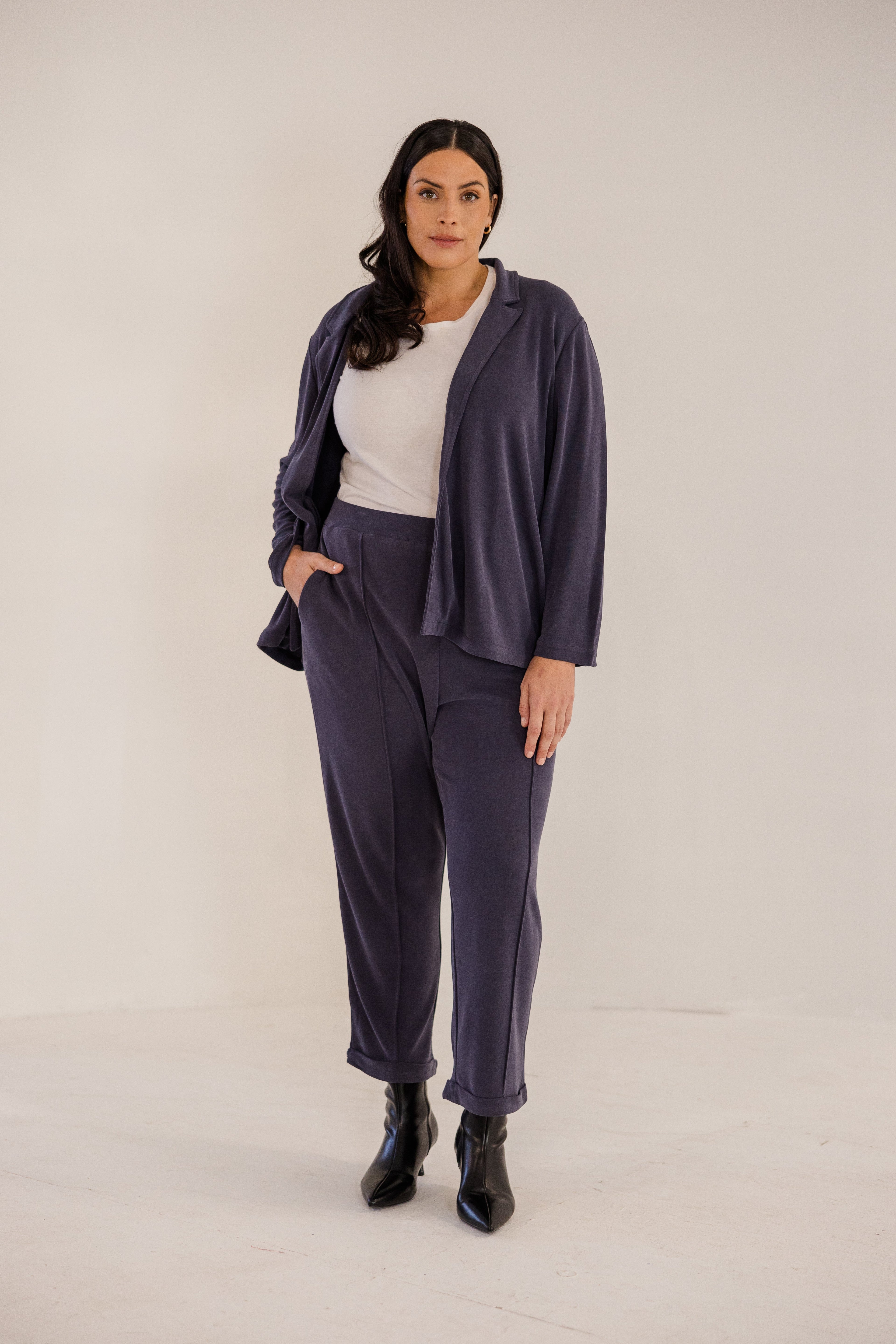 Chloe Pintuck Taper Pant, Ink Navy