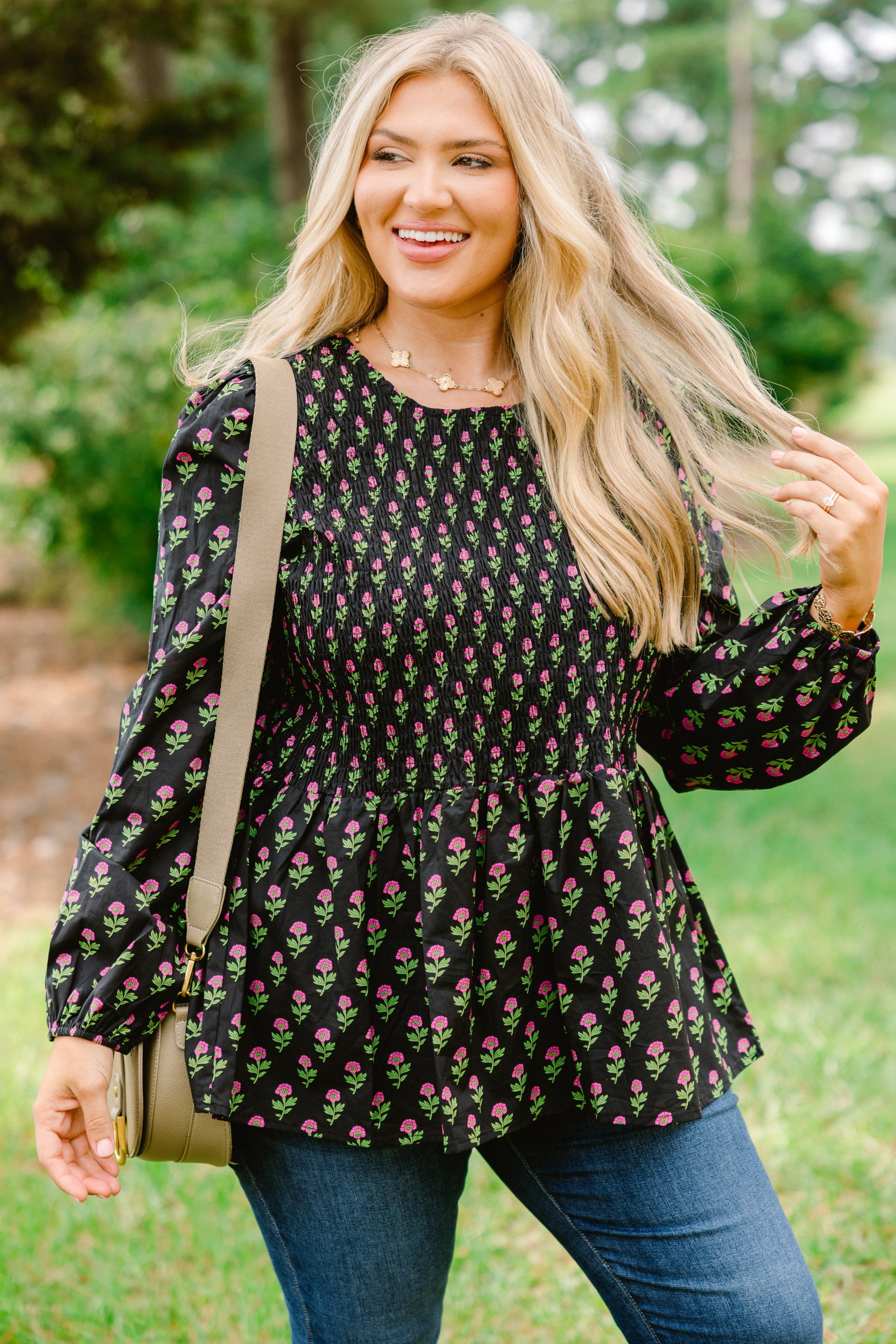 Wallflower Kisses Top, Black-Pink