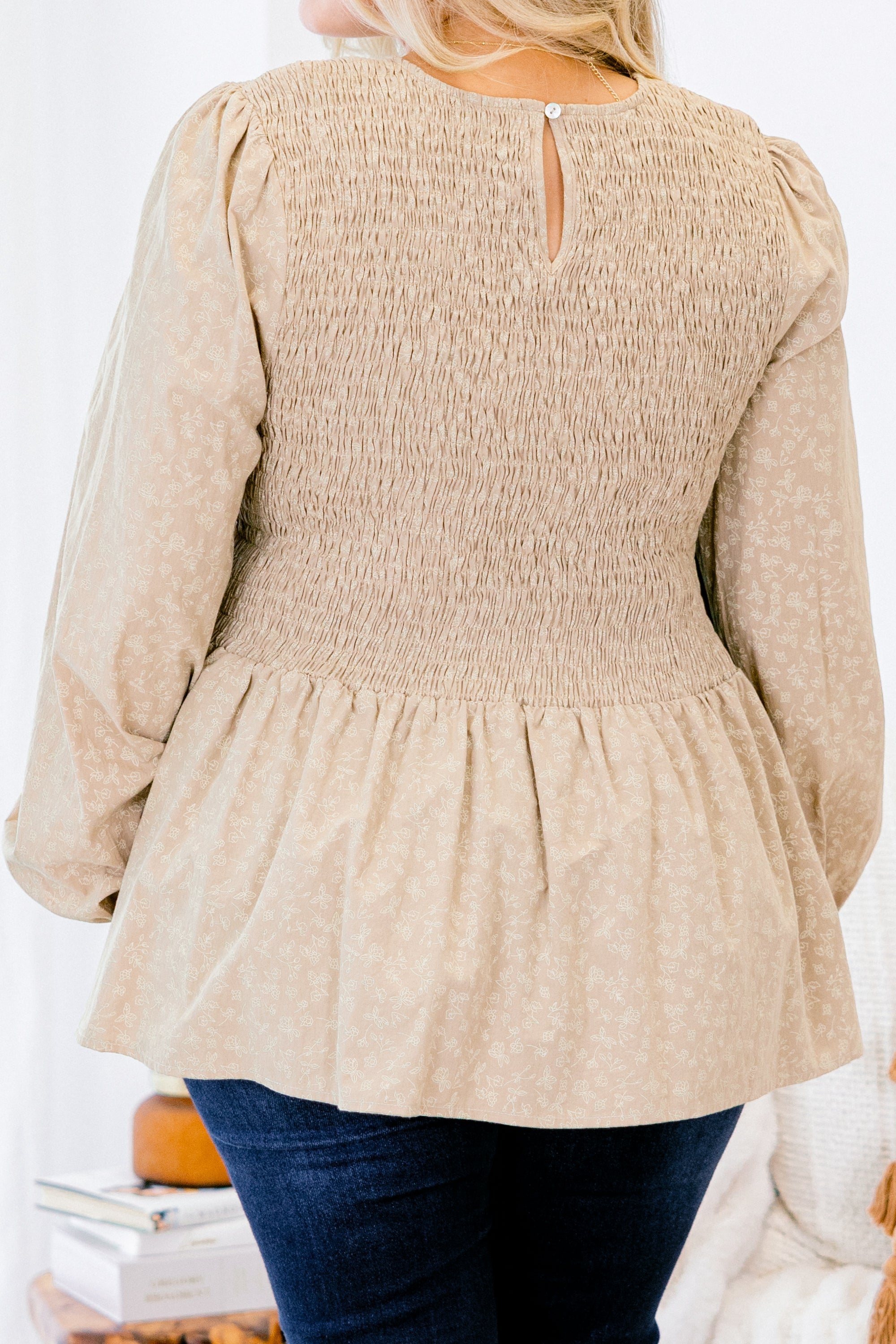 Wallflower Kisses Top, Light Olive