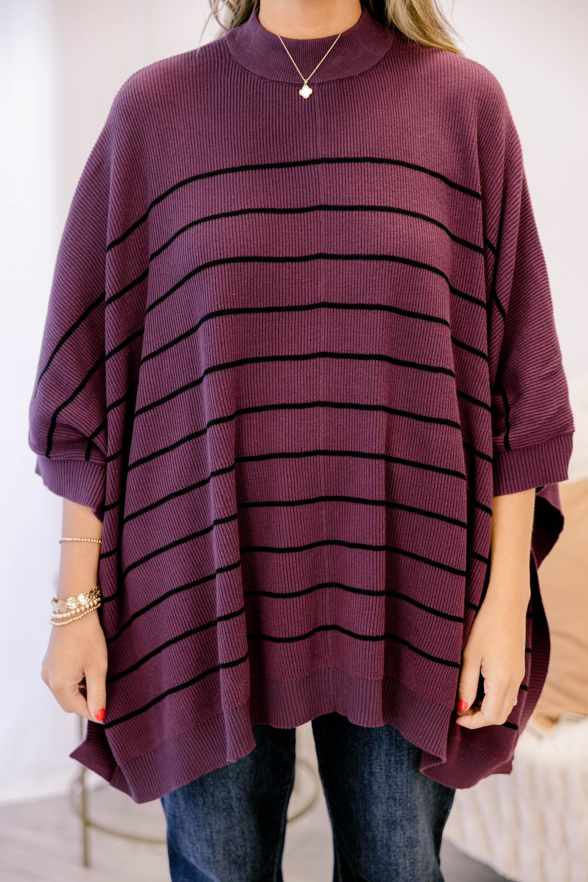 Warm Hugs Poncho, Purple