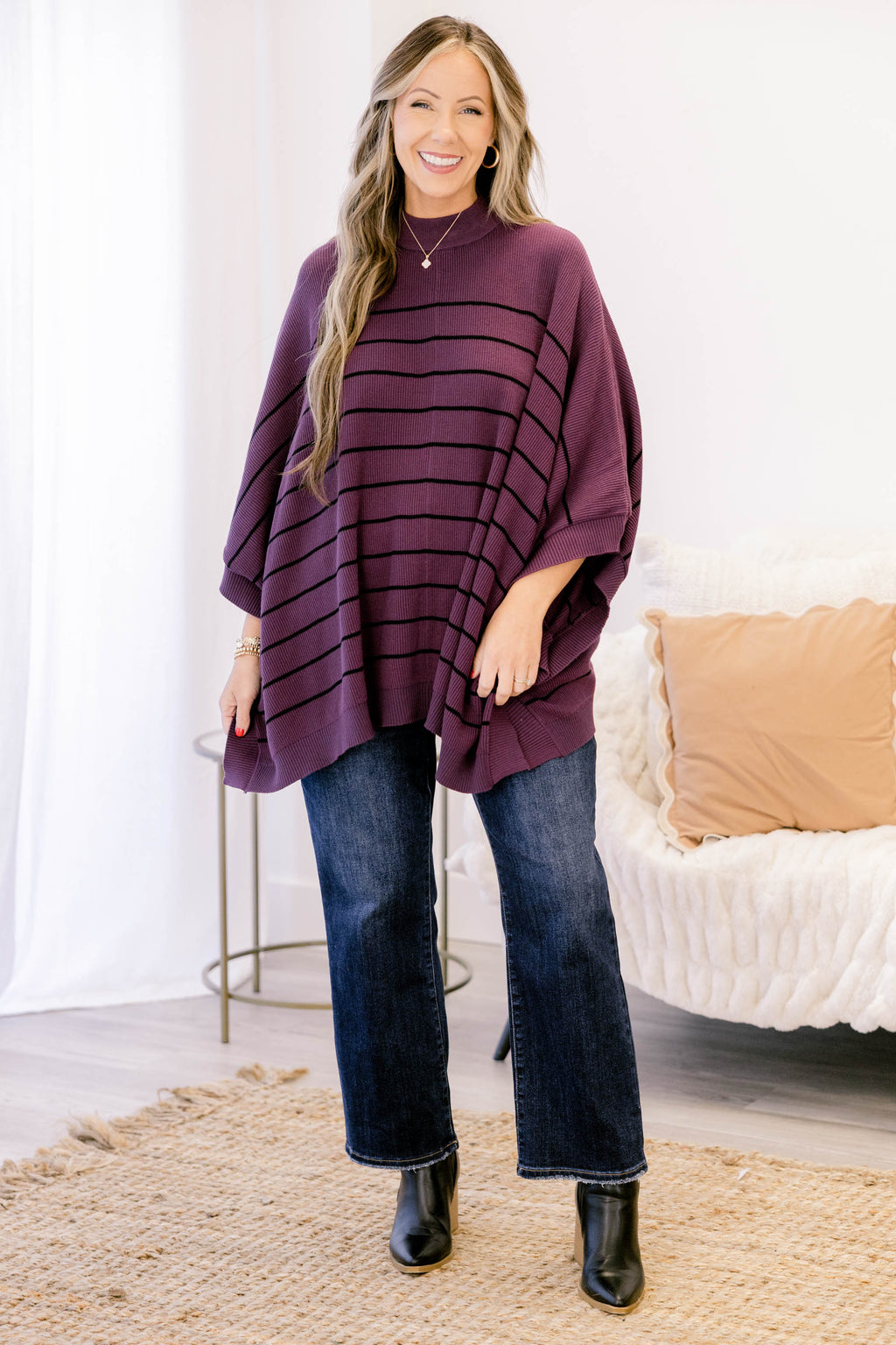 Warm Hugs Poncho, Purple