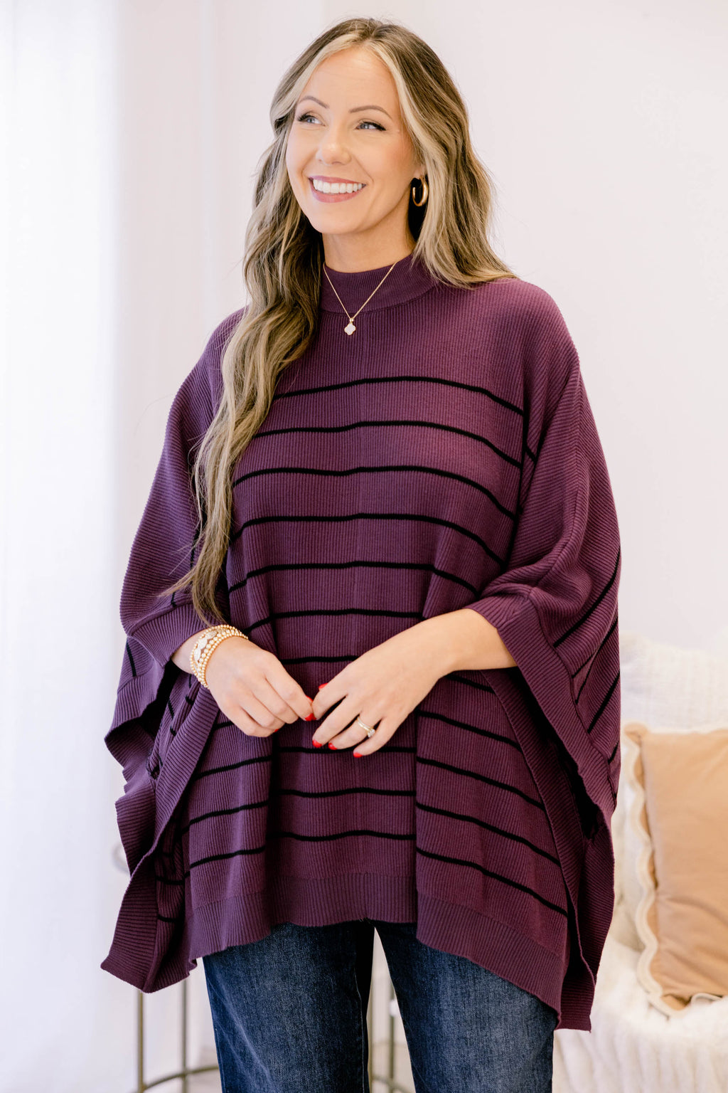 Warm Hugs Poncho, Purple