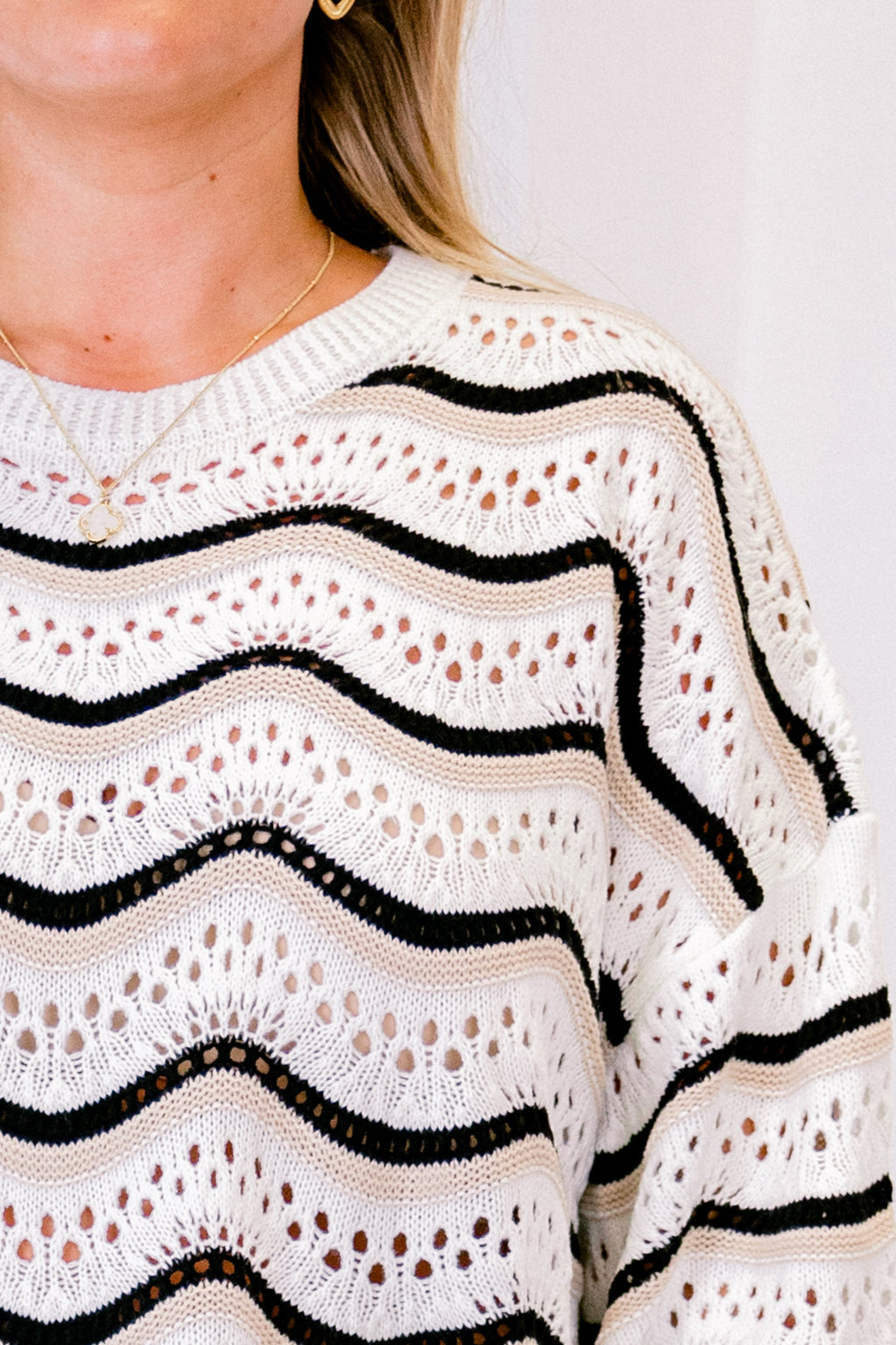 Wavy Comfort Sweater, Cream-Black