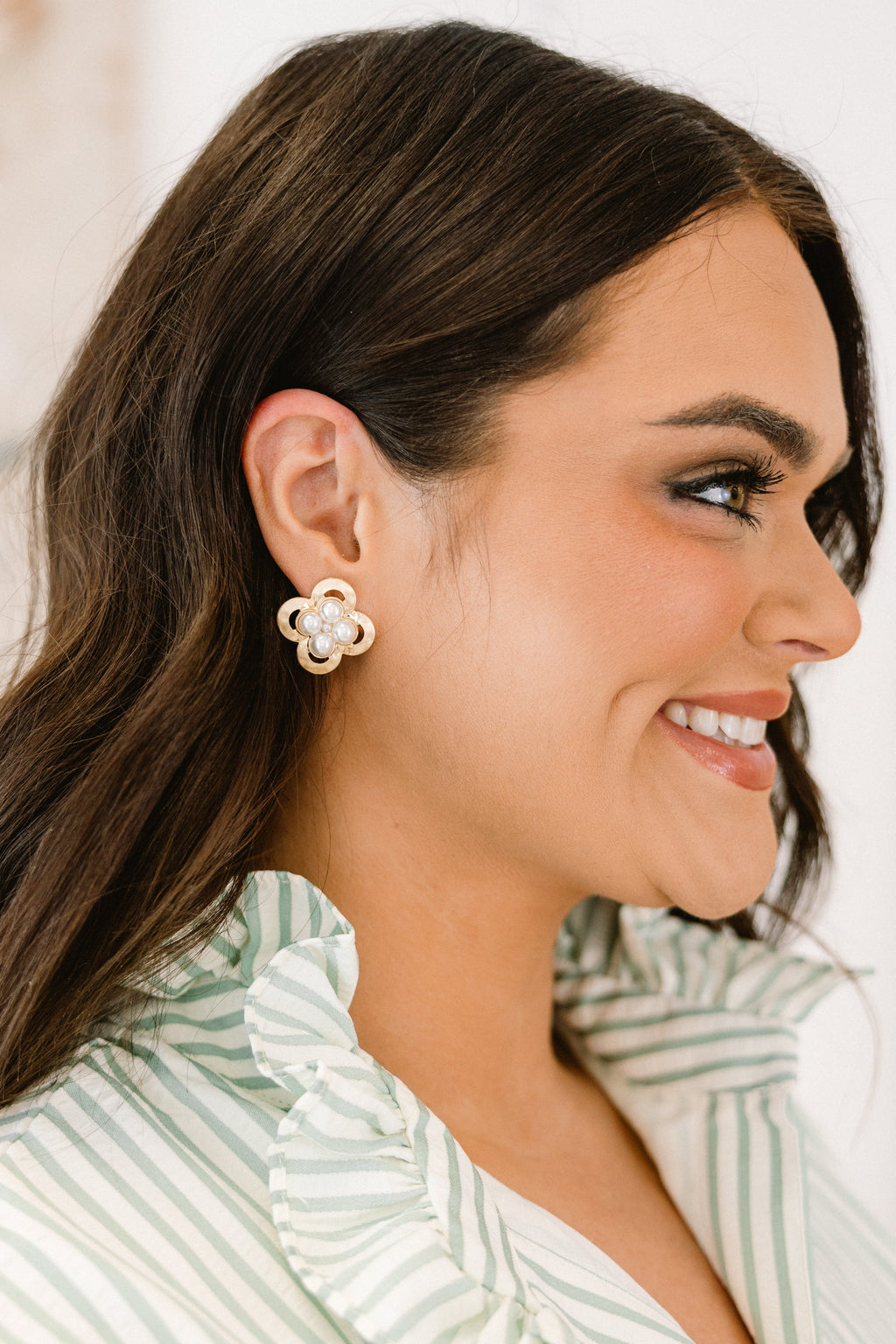 We Stick Together Earrings, Gold