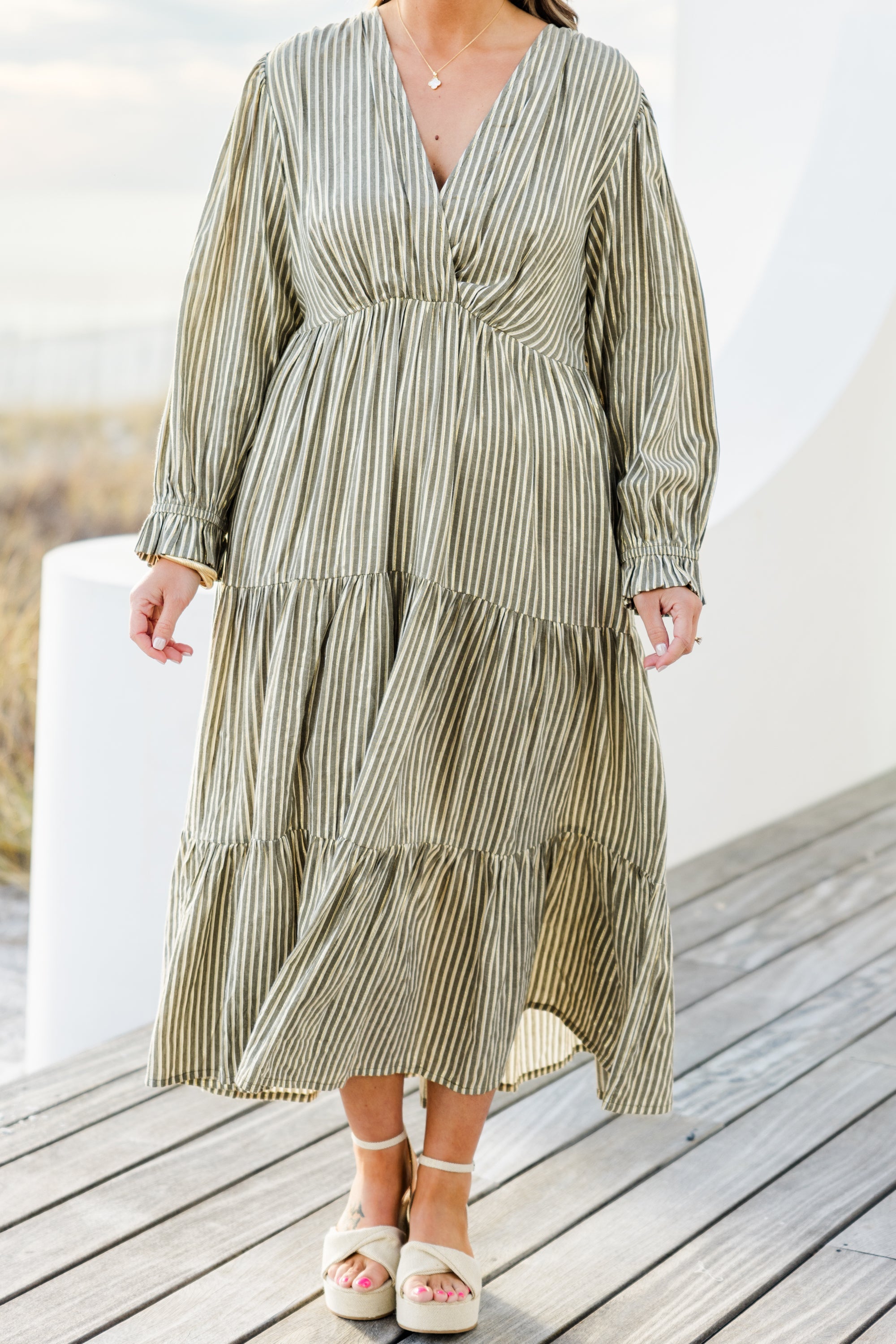 Weekend Daydream Midi Dress, Grey