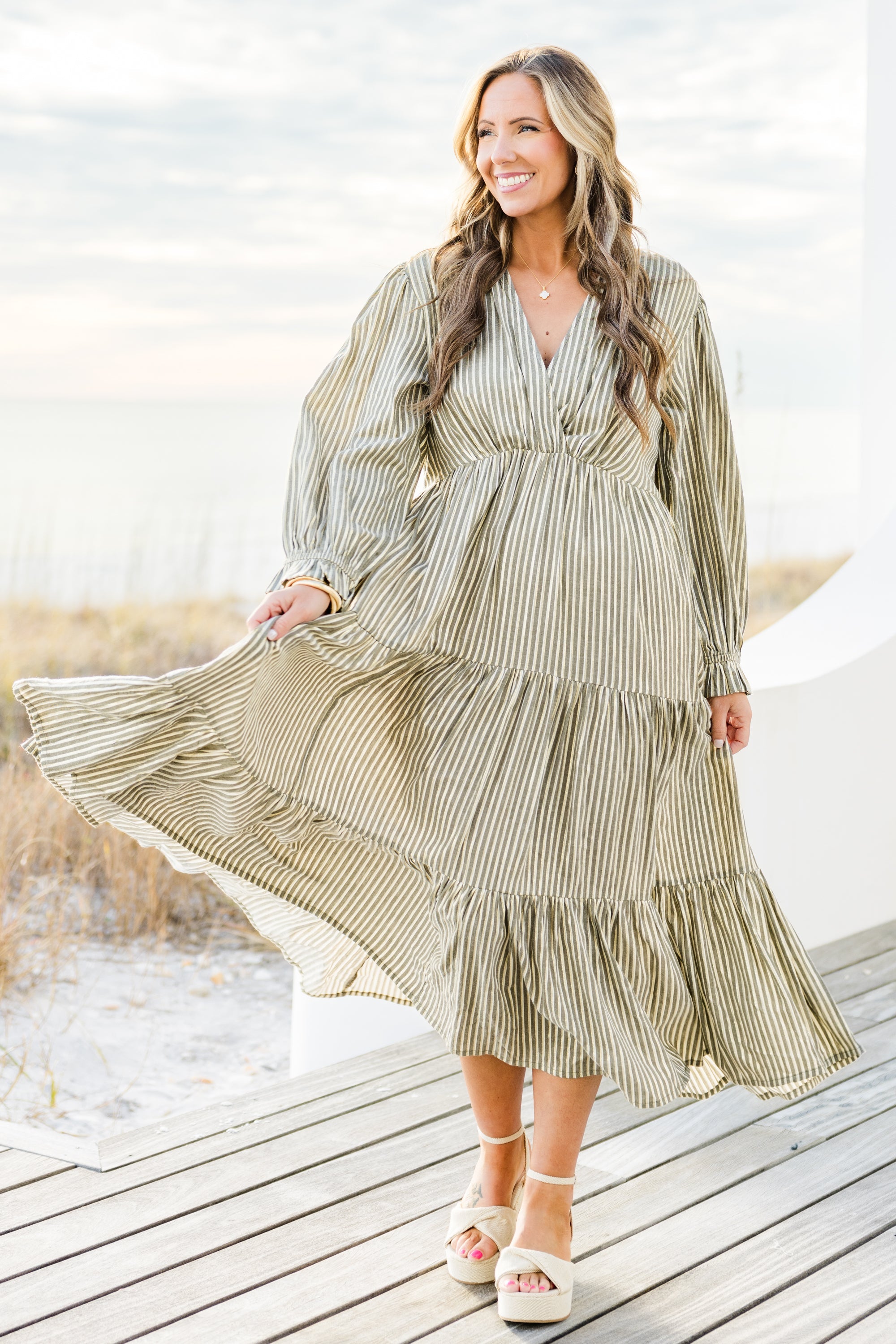 Weekend Daydream Midi Dress, Grey