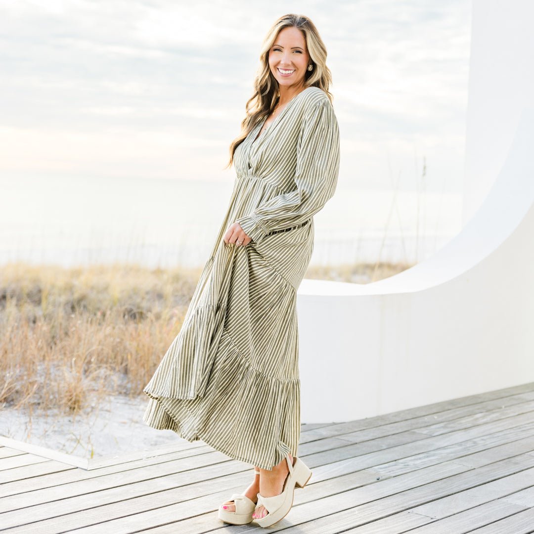 Weekend Daydream Midi Dress, Grey