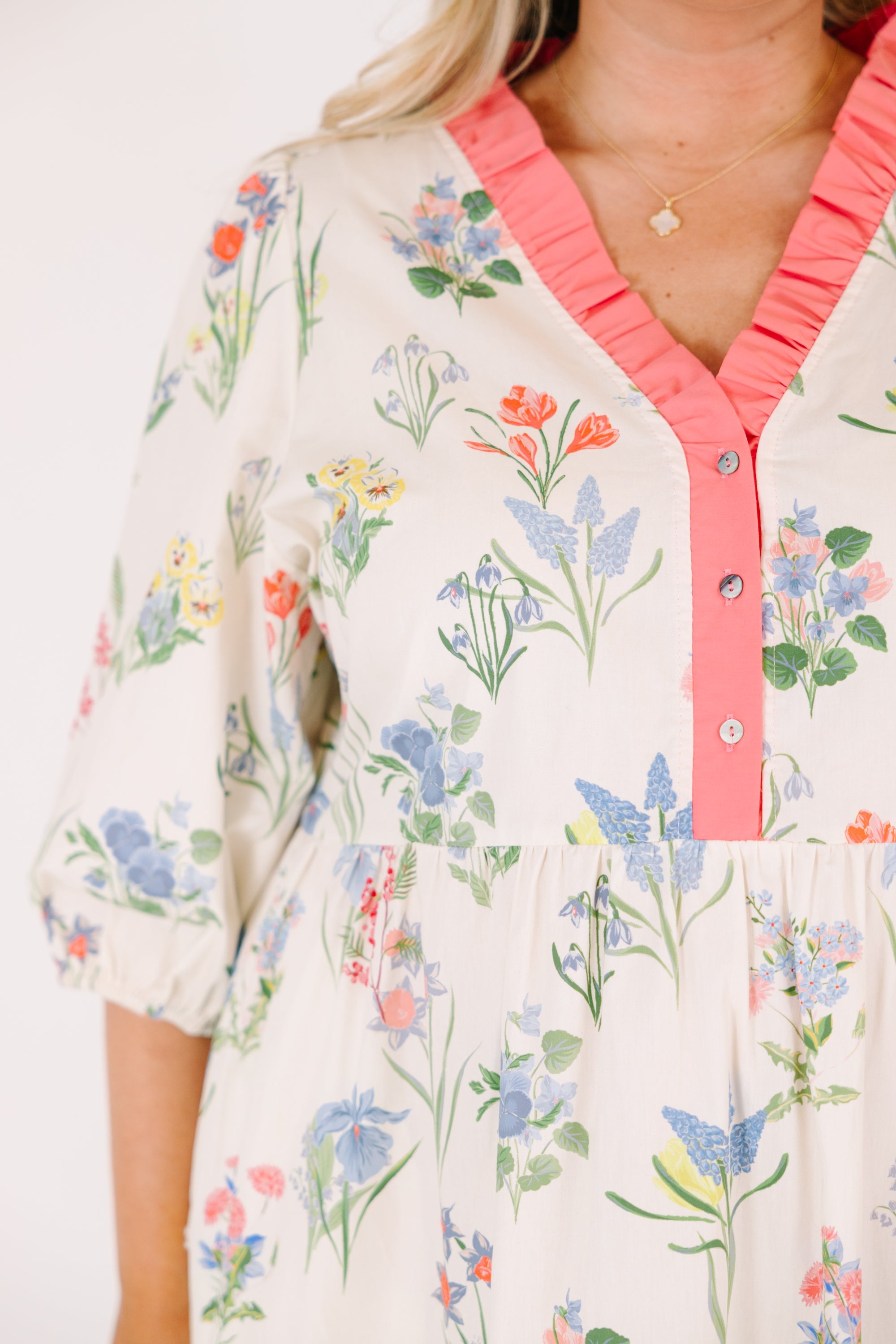 Well Defined Dress, Cream