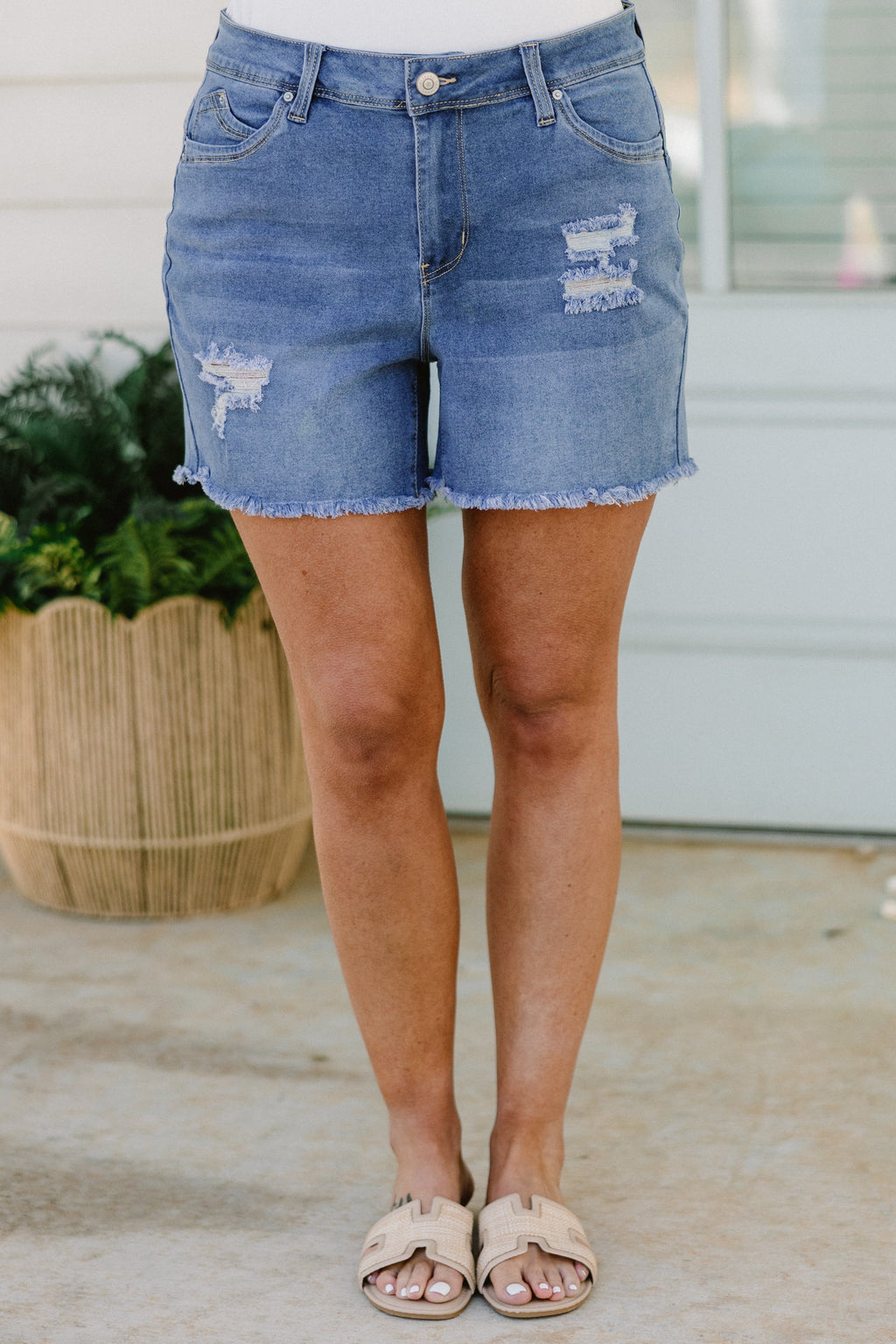 With A Little Luck Shorts, Medium Wash
