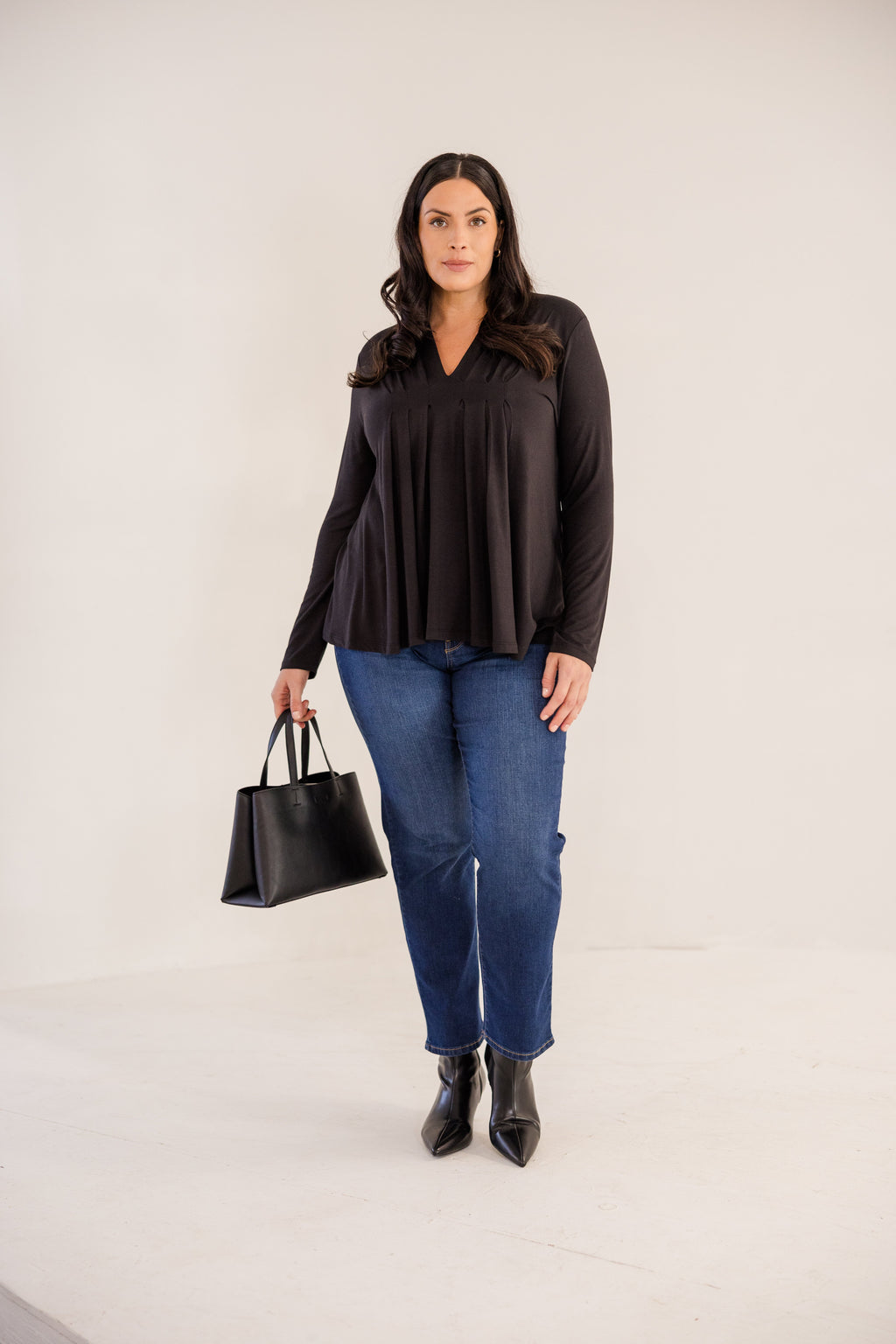 Mercer Front Pleat Top, Black
