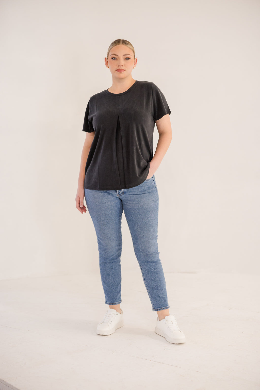Soho Front Pleat Top, Black